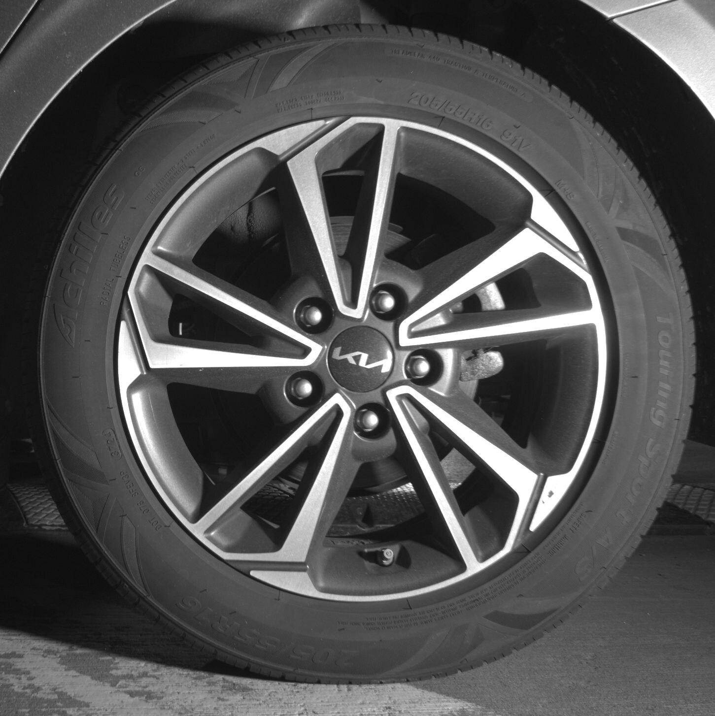 Thumbnail: 2024 Kia Forte - 11