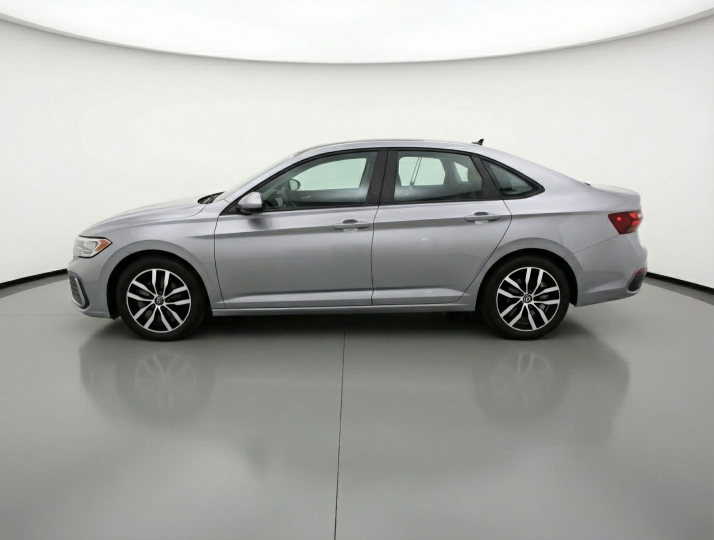 Thumbnail: 2025 Volkswagen Jetta - 4