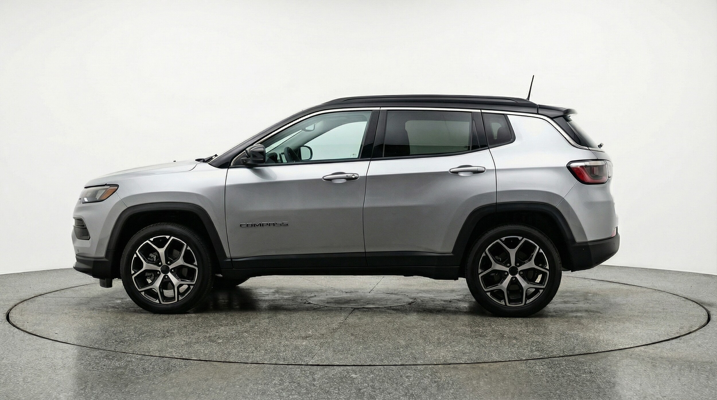 Thumbnail: 2025 Jeep Compass - 4