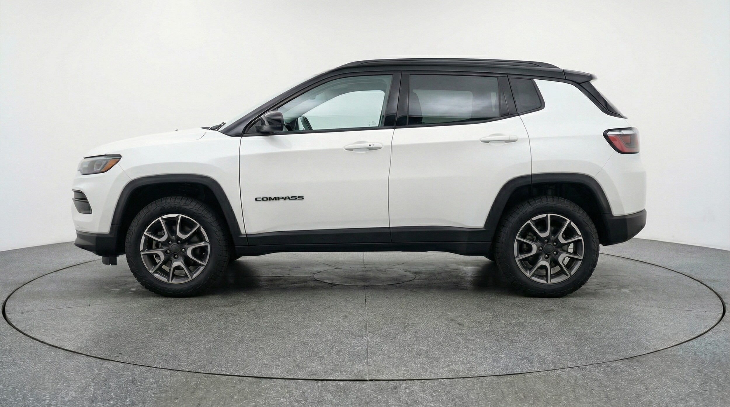 Thumbnail: 2025 Jeep Compass - 4