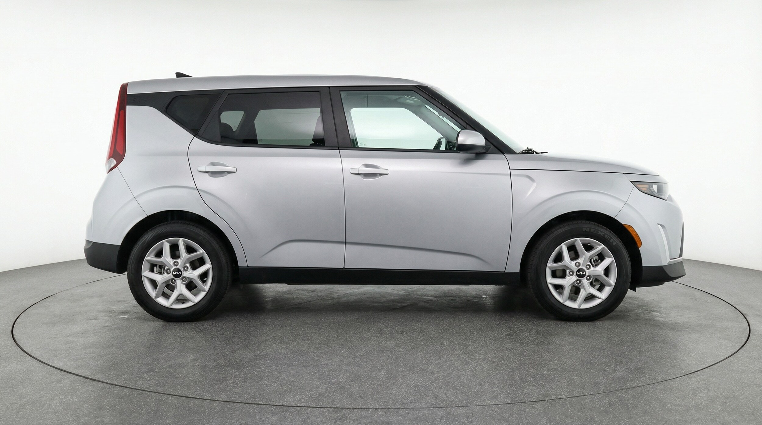 Thumbnail: 2025 Kia Soul - 8