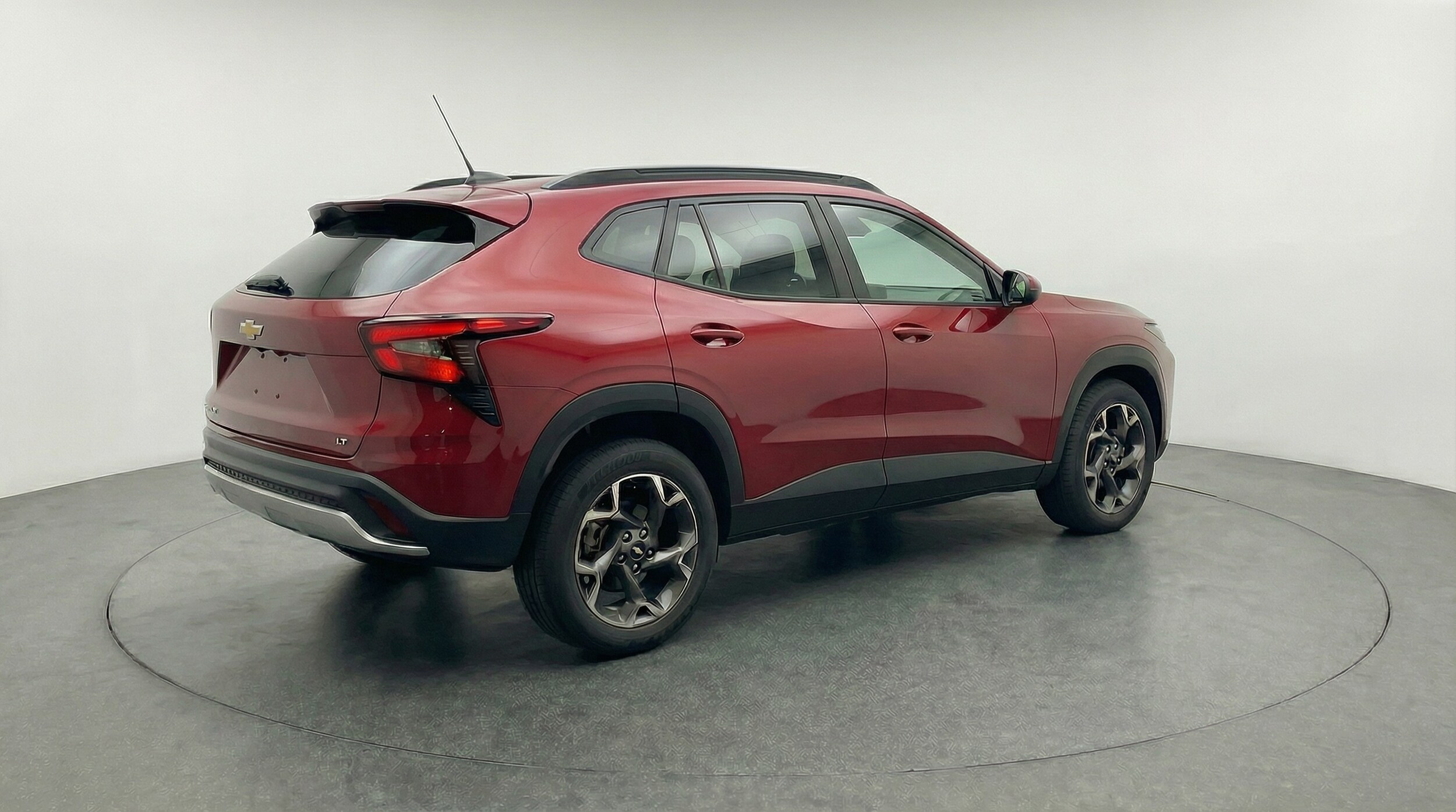 Thumbnail: 2025 Chevrolet Trax - 7