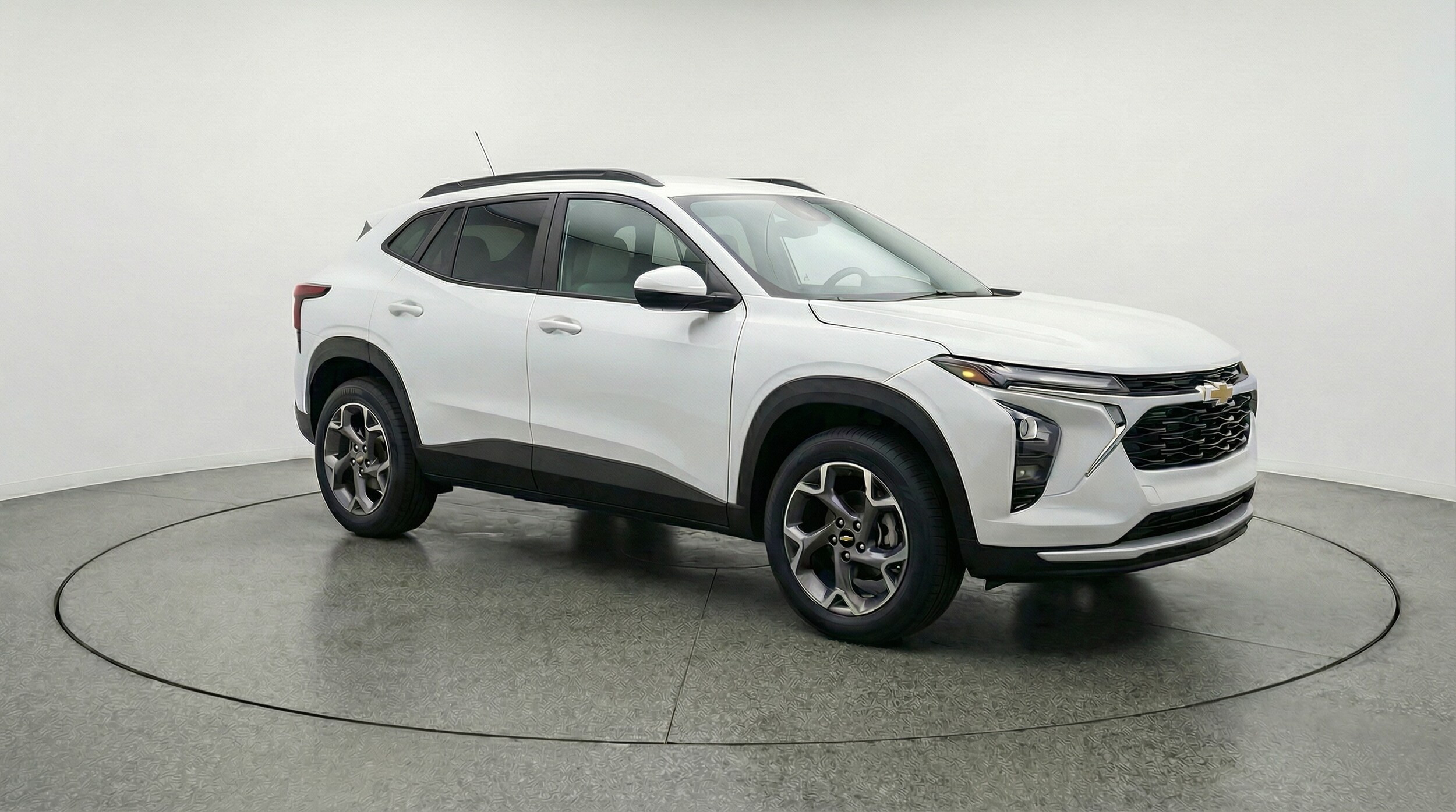 Thumbnail: 2025 Chevrolet Trax - 1