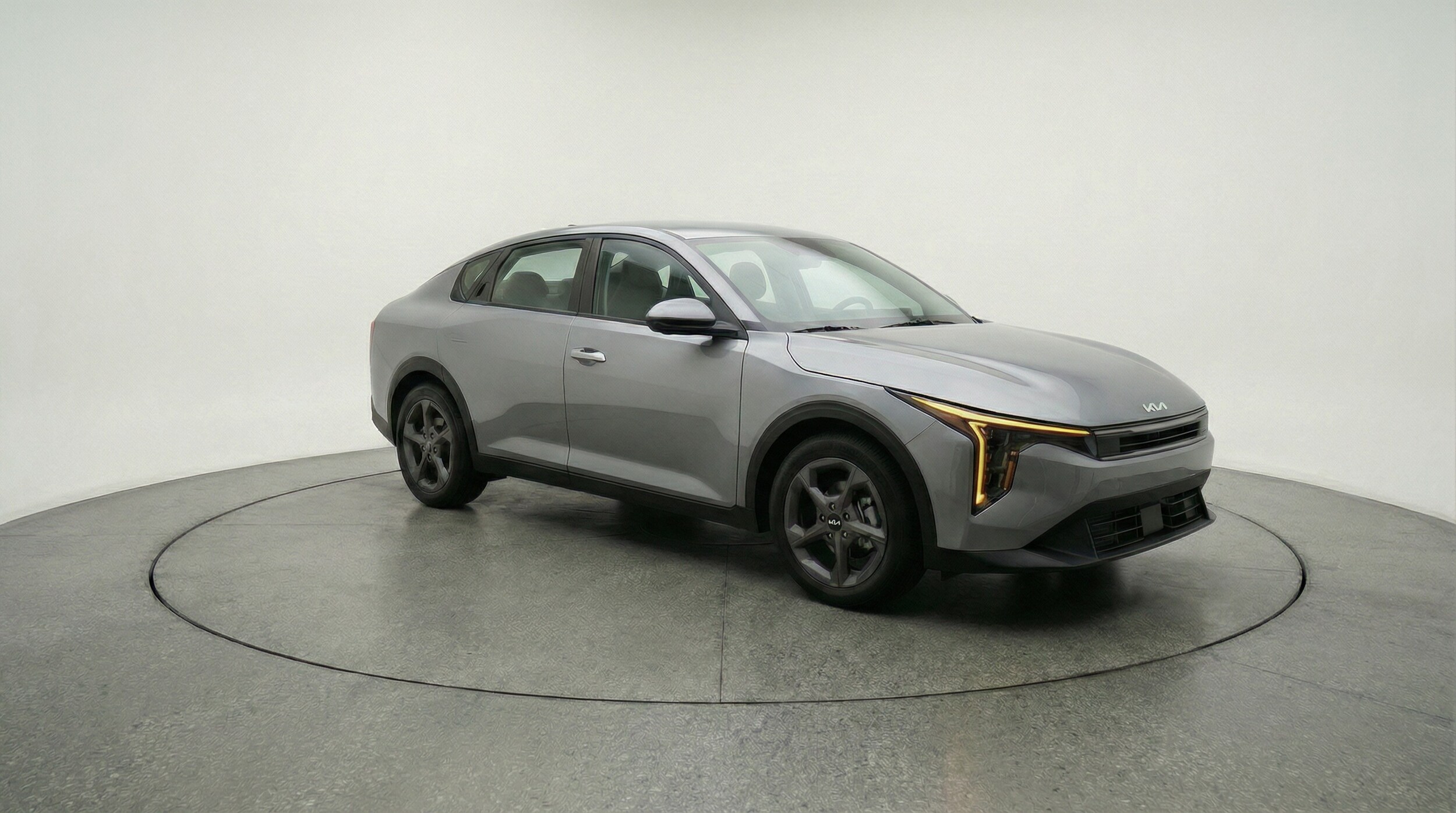 Thumbnail: 2025 Kia K4 - 1