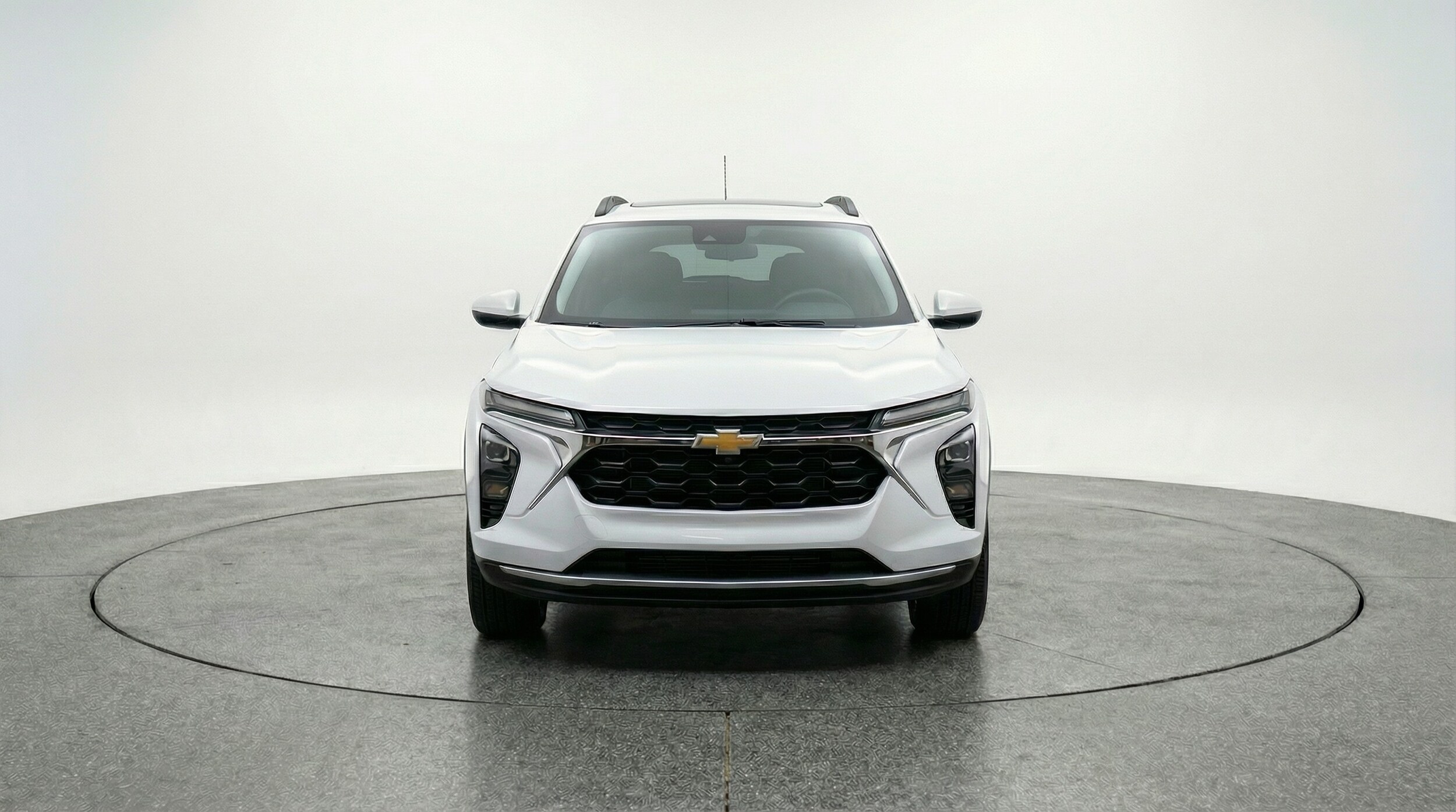 Thumbnail: 2025 Chevrolet Trax - 2