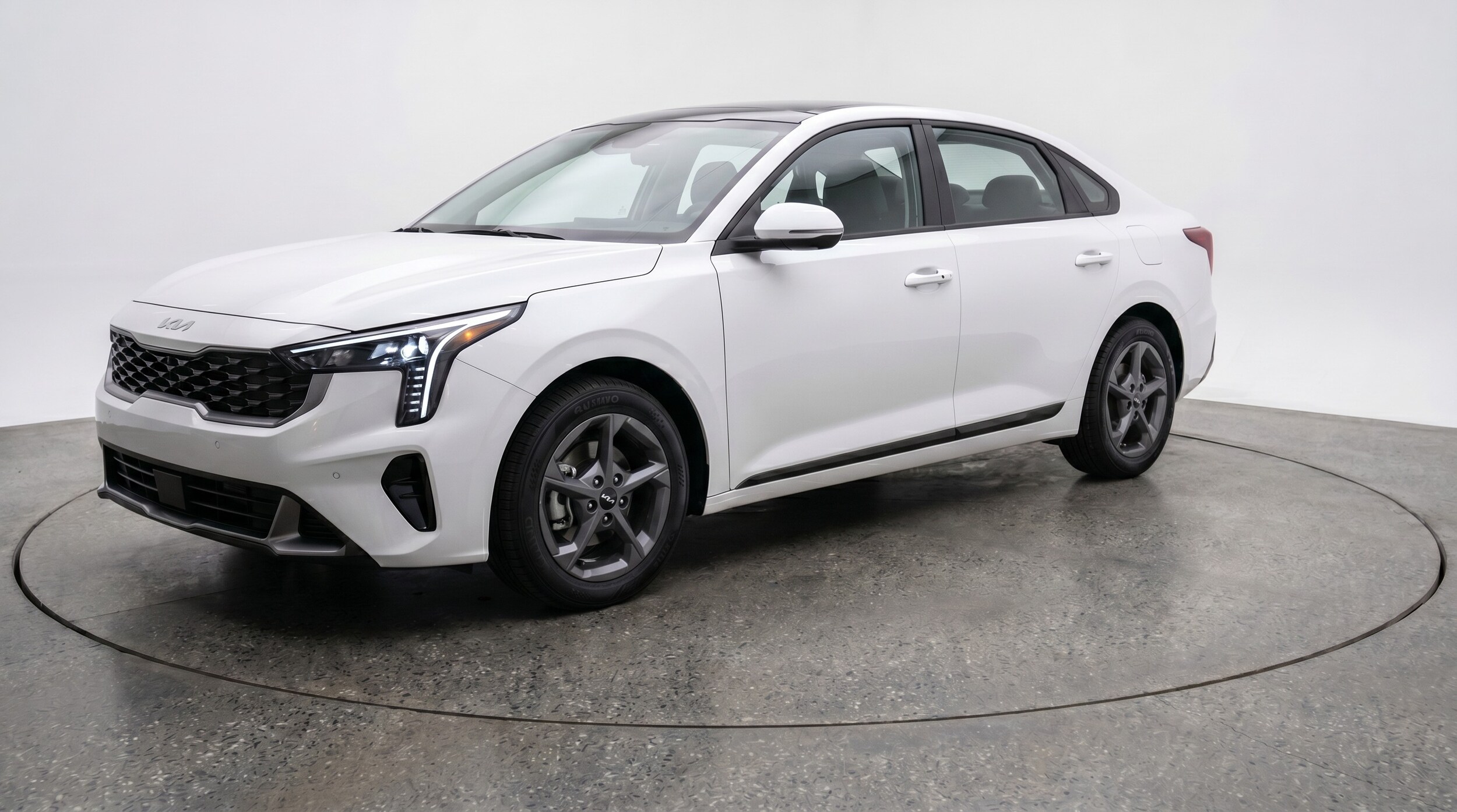 Thumbnail: 2025 Kia K4 - 3