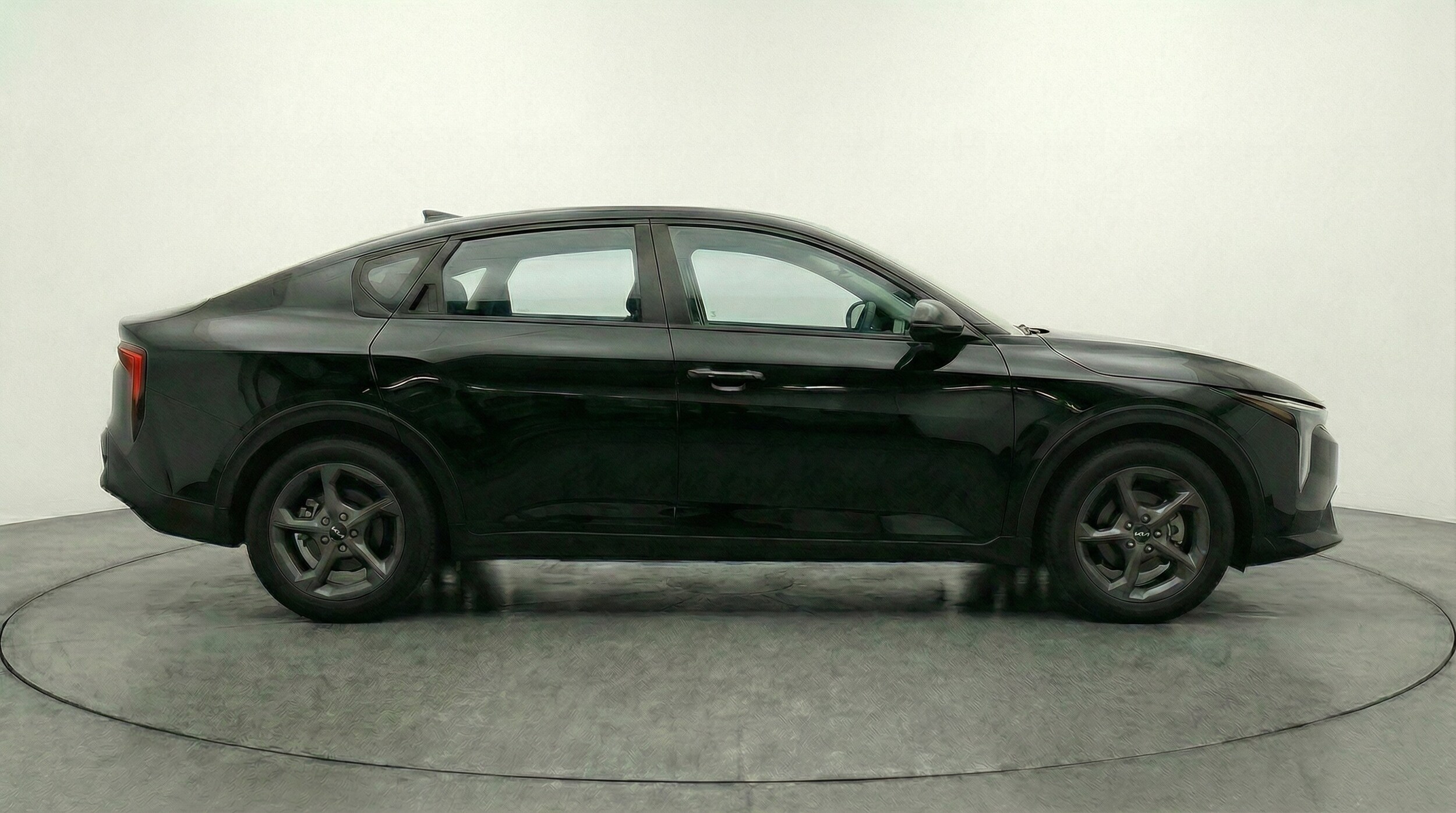 Thumbnail: 2025 Kia K4 - 8