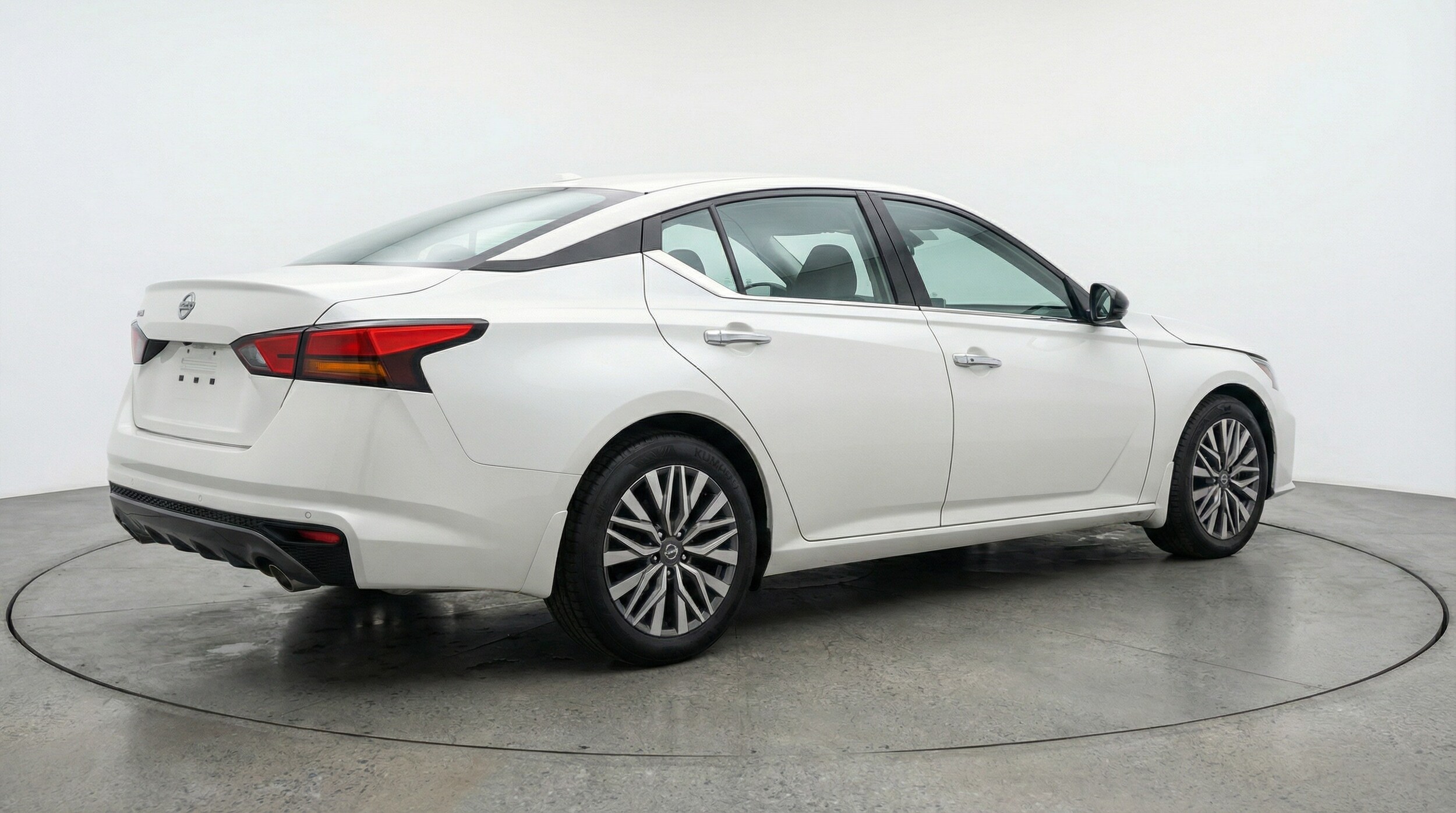 Thumbnail: 2025 Nissan Altima - 7