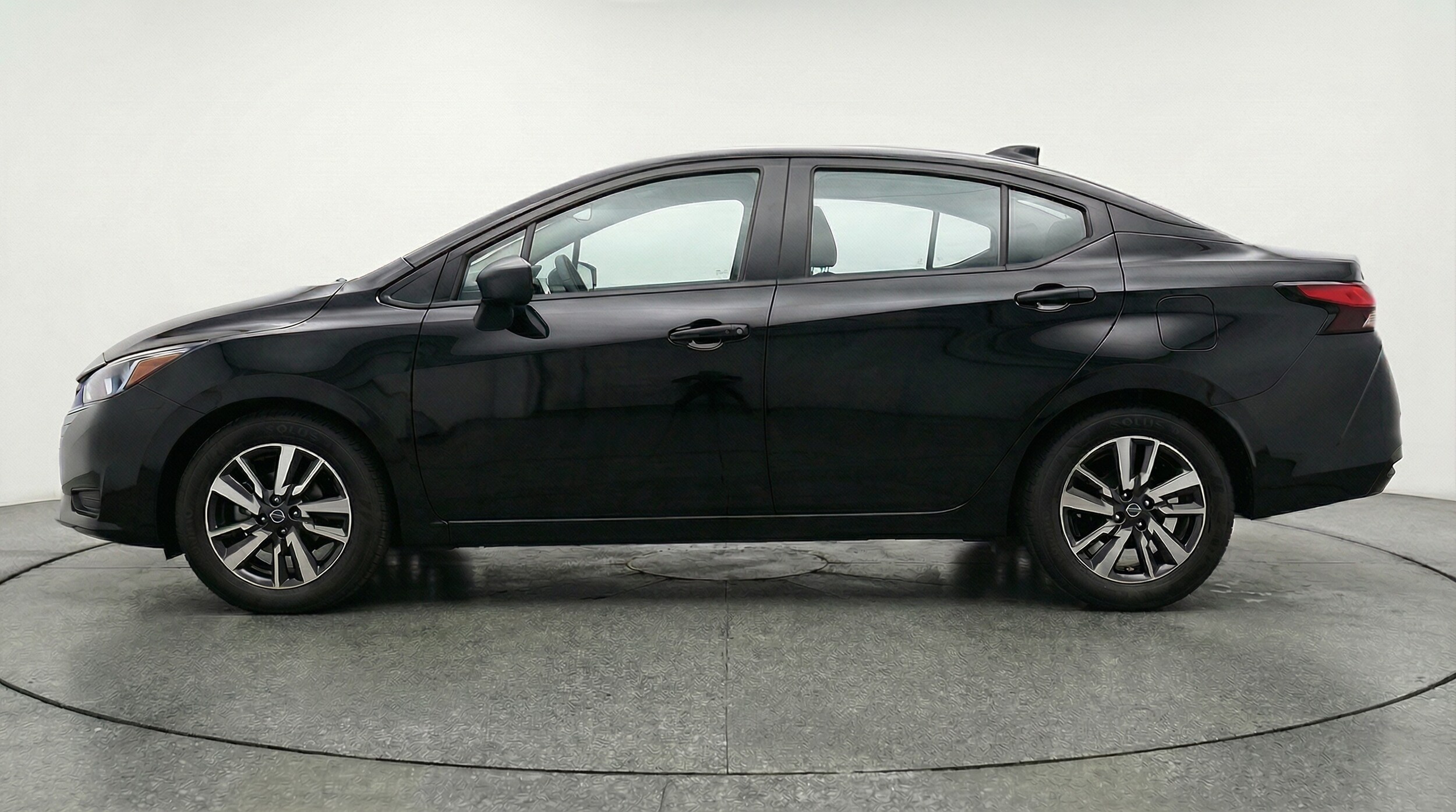 Thumbnail: 2025 Nissan Versa - 4