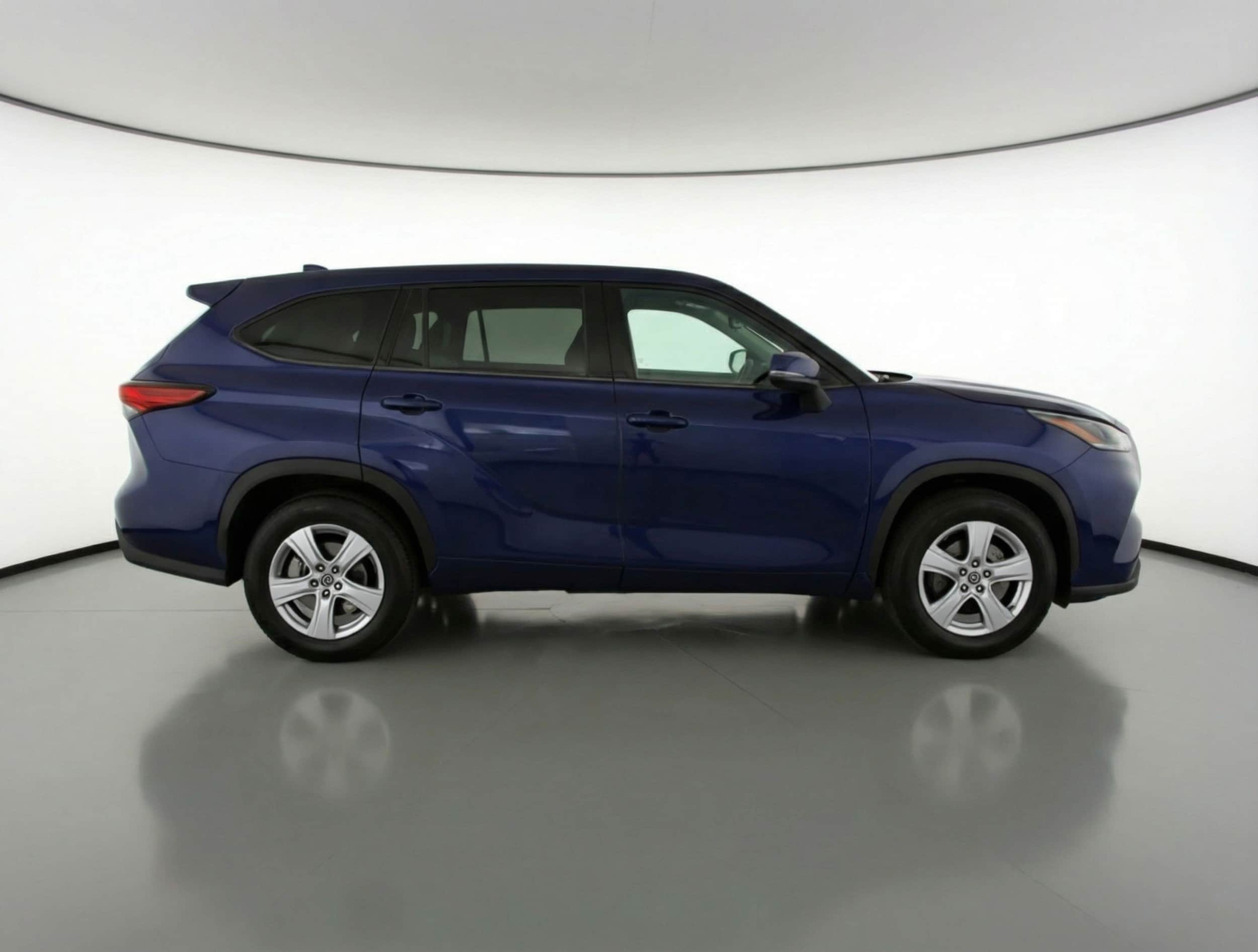 Thumbnail: 2025 Toyota Highlander - 8