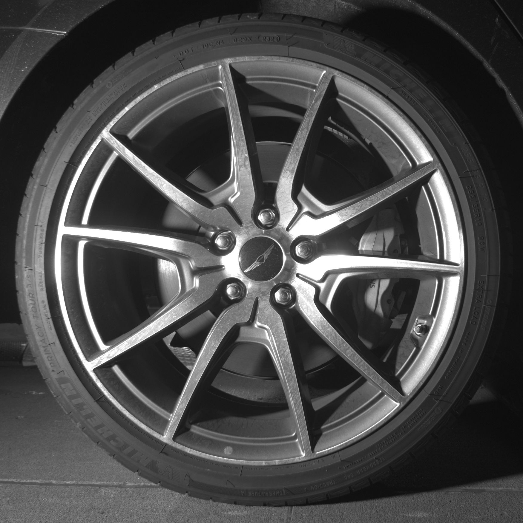 Thumbnail: 2025 Genesis G70 - 12