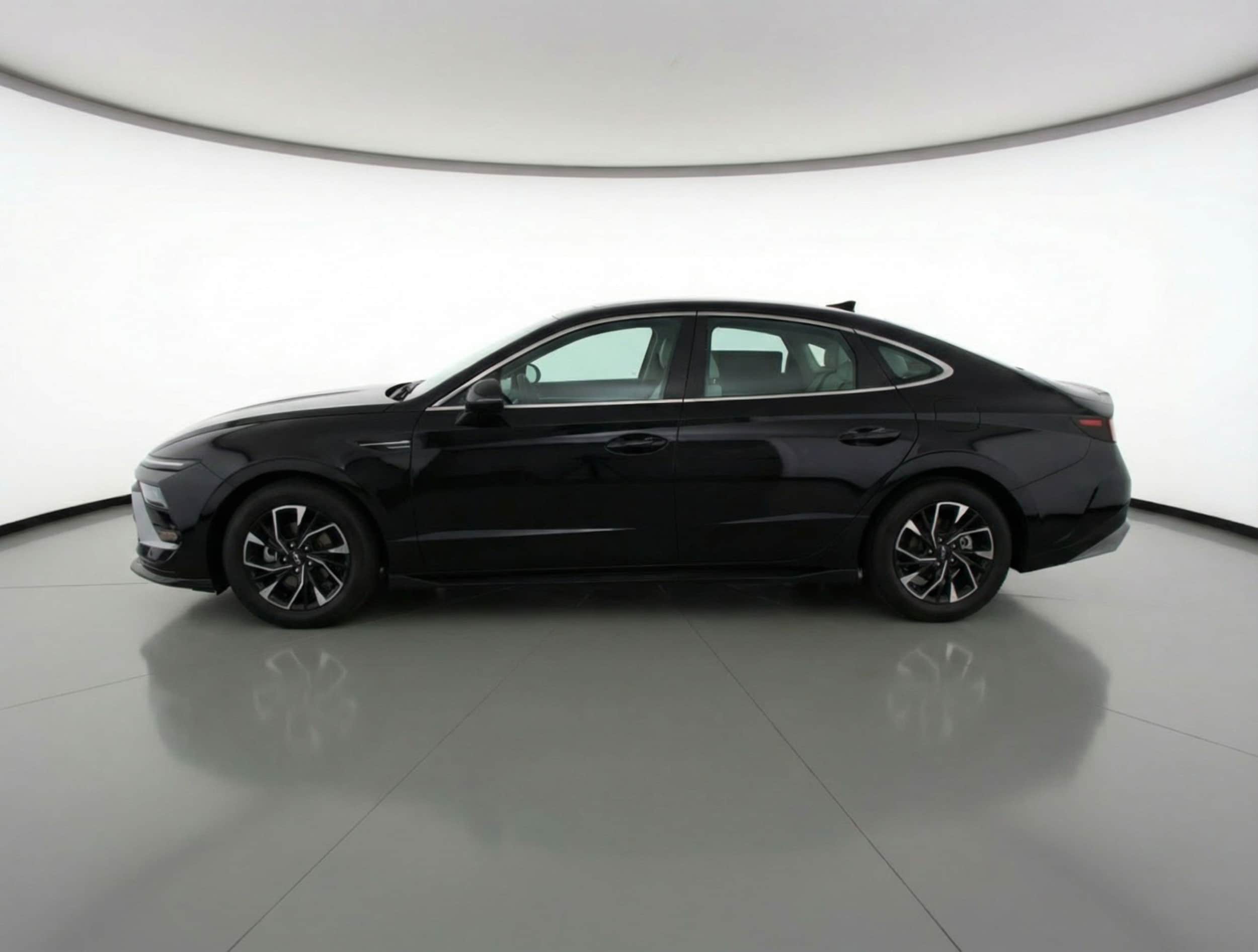 Thumbnail: 2025 Hyundai Sonata - 4