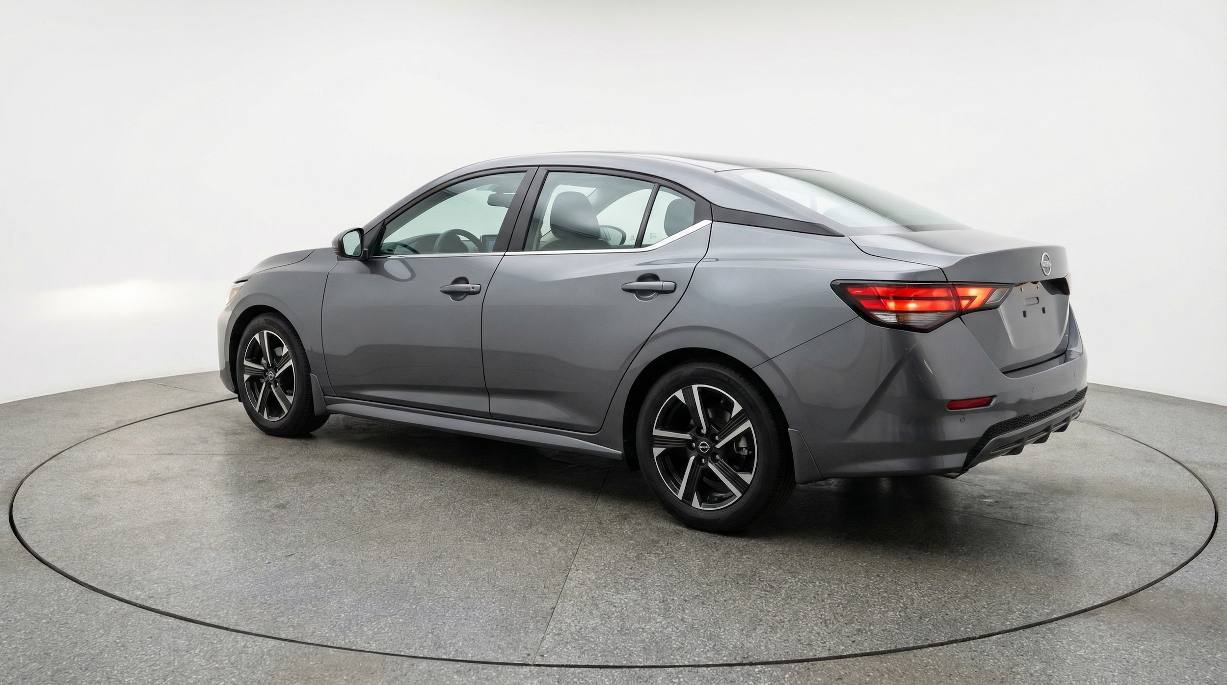 Thumbnail: 2025 Nissan Sentra - 5