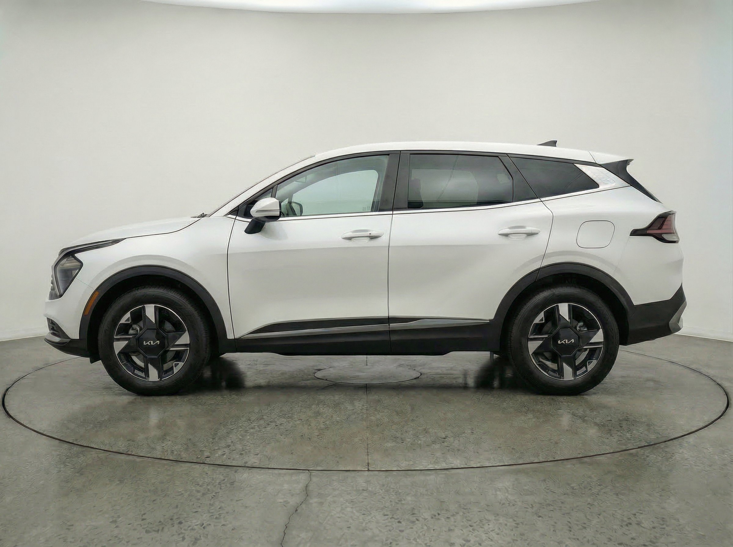 Thumbnail: 2026 Kia Sportage - 5
