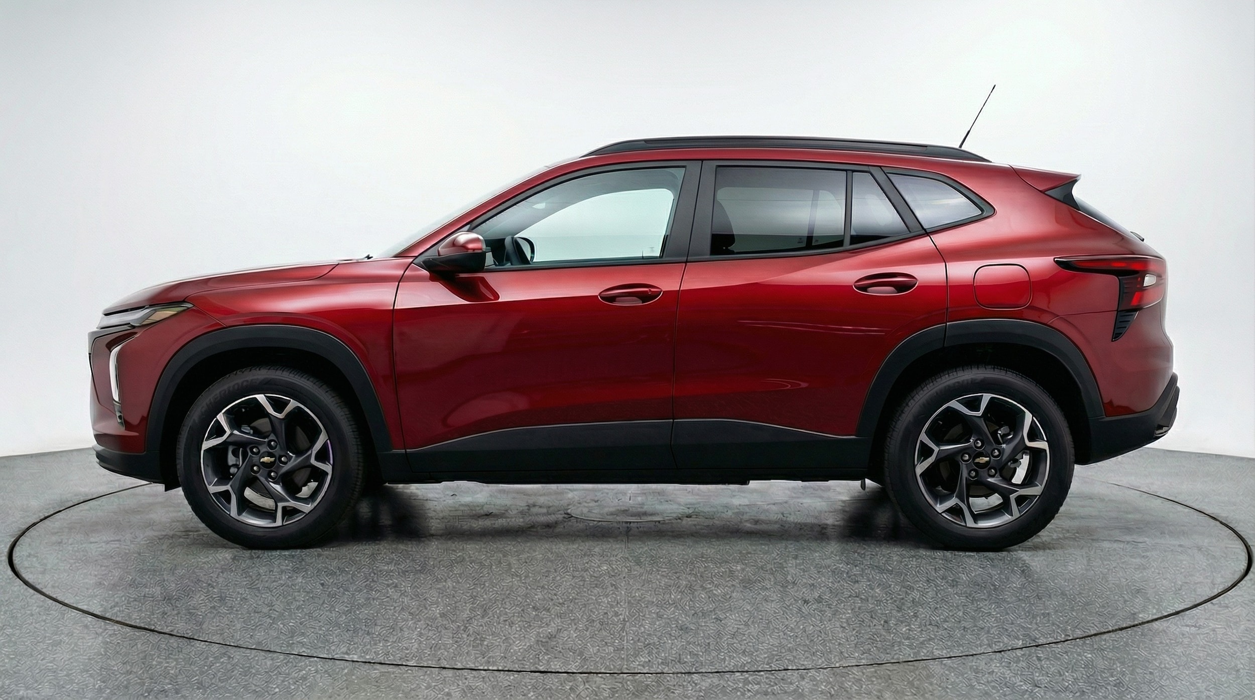Thumbnail: 2025 Chevrolet Trax - 4