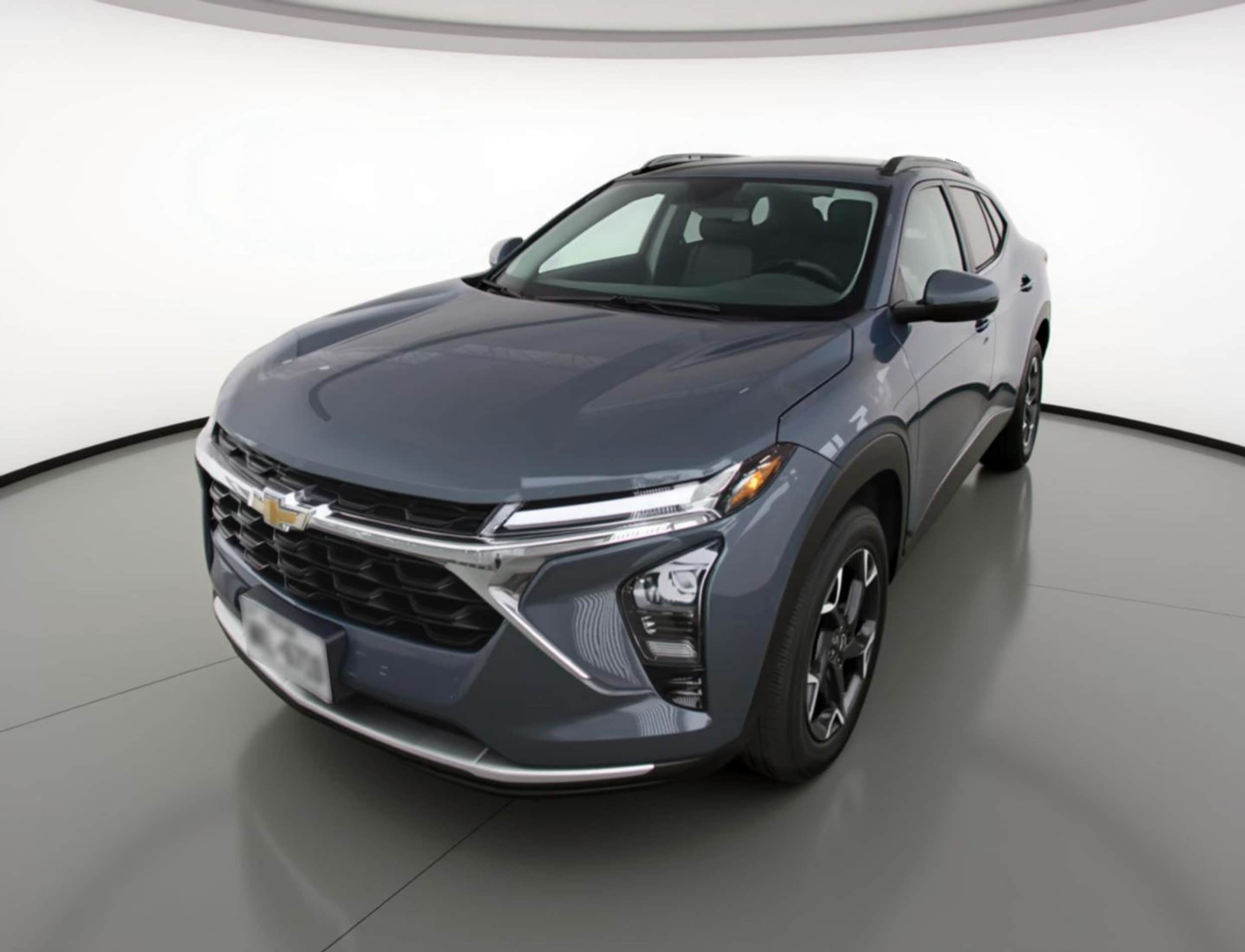 Thumbnail: 2025 Chevrolet Trax - 3