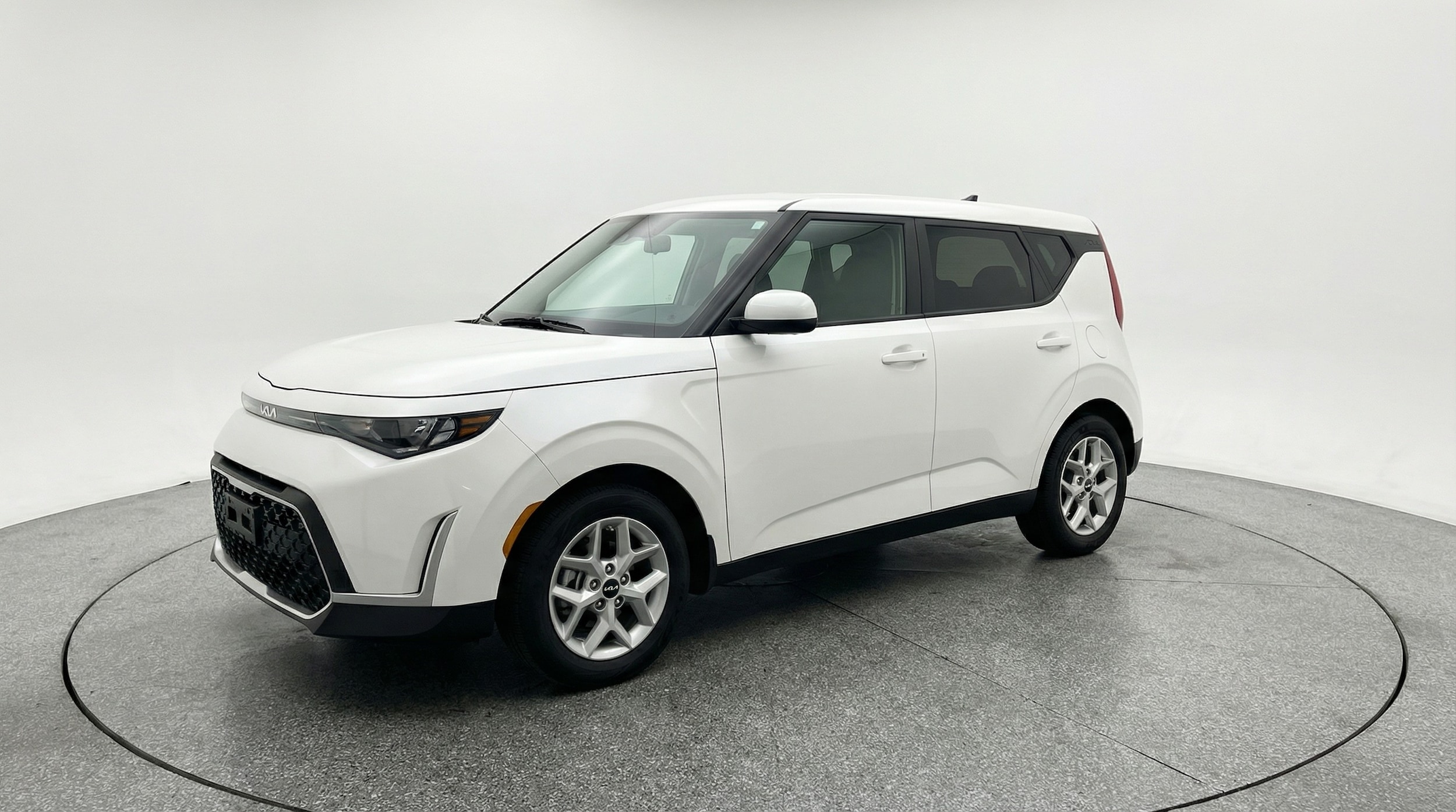 Thumbnail: 2025 Kia Soul - 3