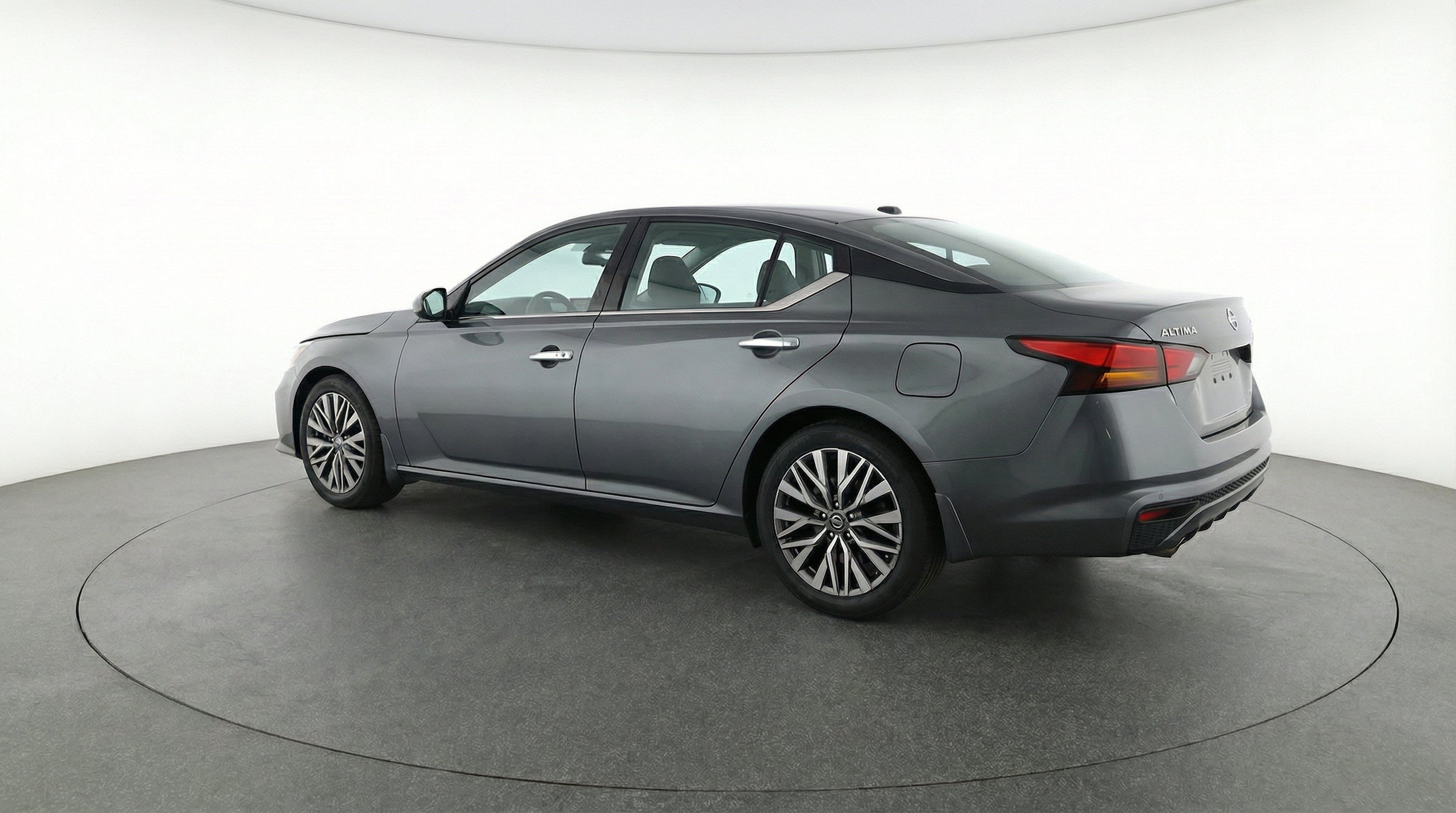 Thumbnail: 2025 Nissan Altima - 6