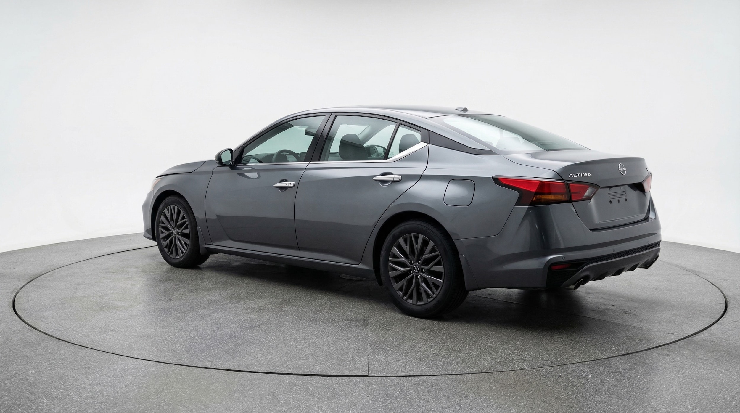 Thumbnail: 2025 Nissan Altima - 5