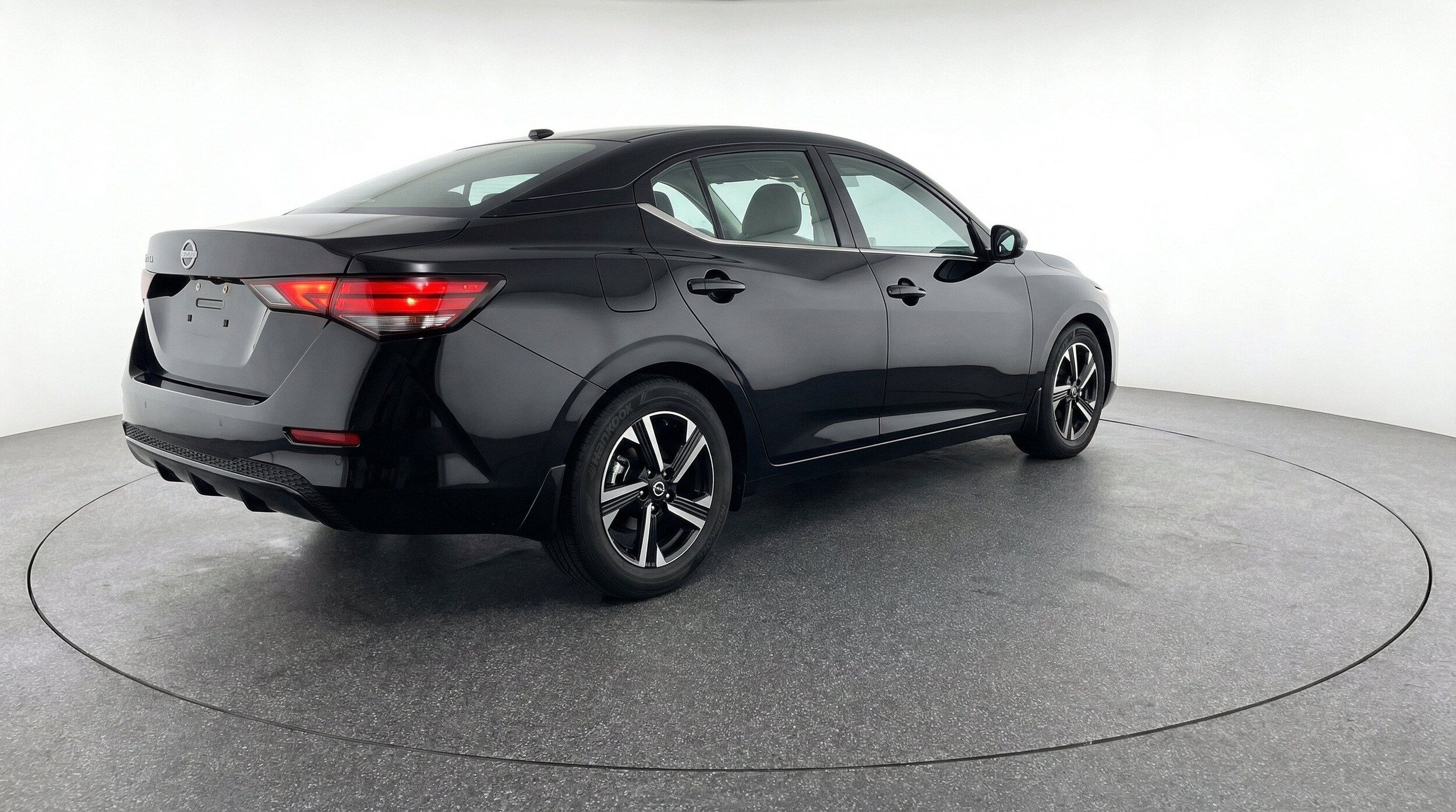 Thumbnail: 2025 Nissan Sentra - 9