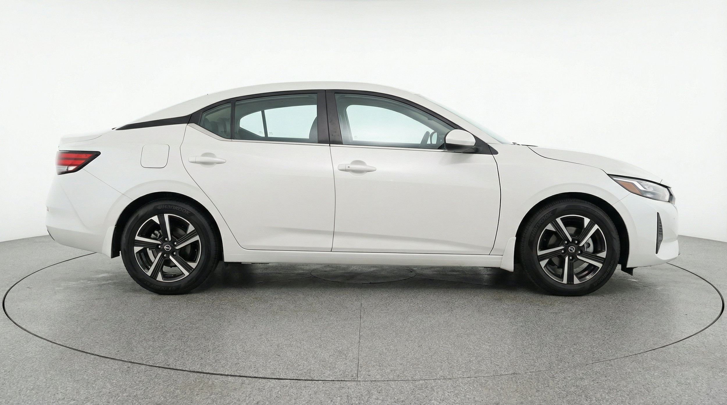Thumbnail: 2025 Nissan Sentra - 11
