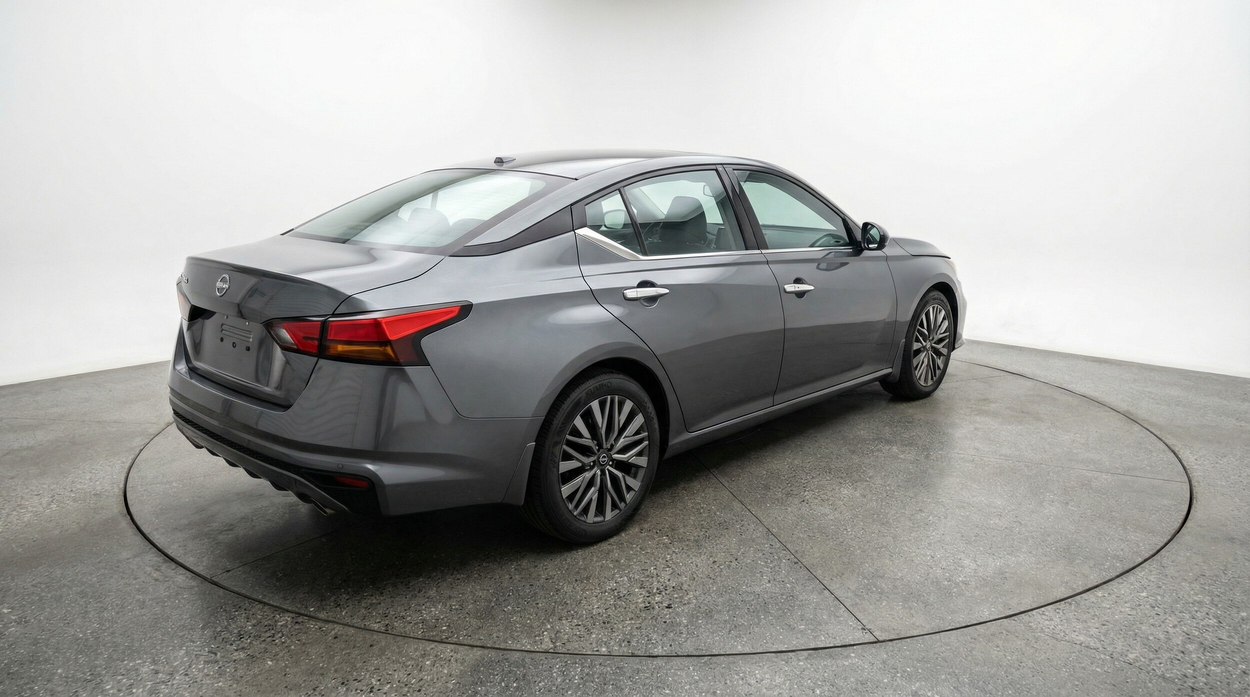 Thumbnail: 2025 Nissan Altima - 7