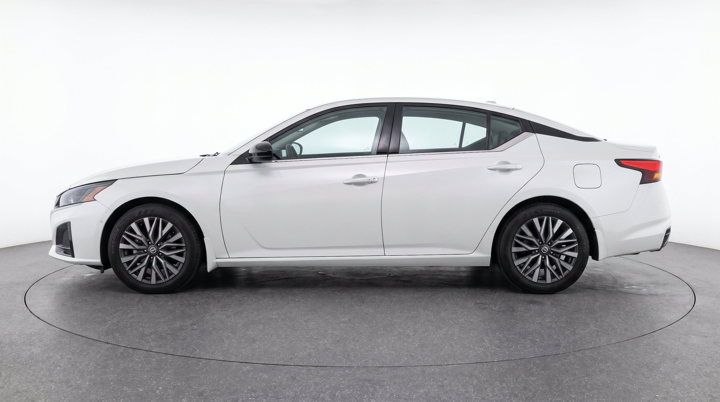 Thumbnail: 2026 Nissan Altima - 5
