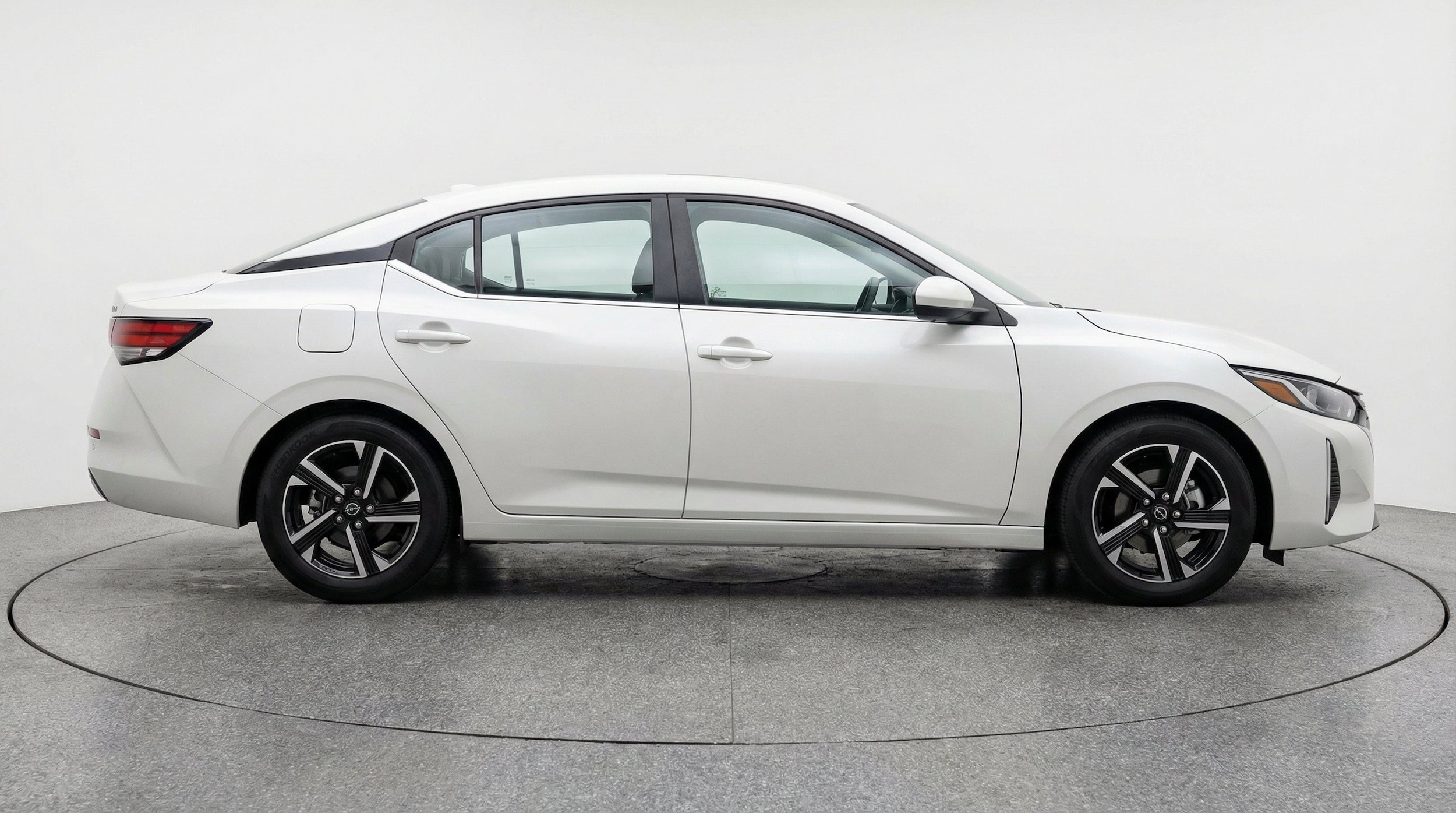 Thumbnail: 2025 Nissan Sentra - 11
