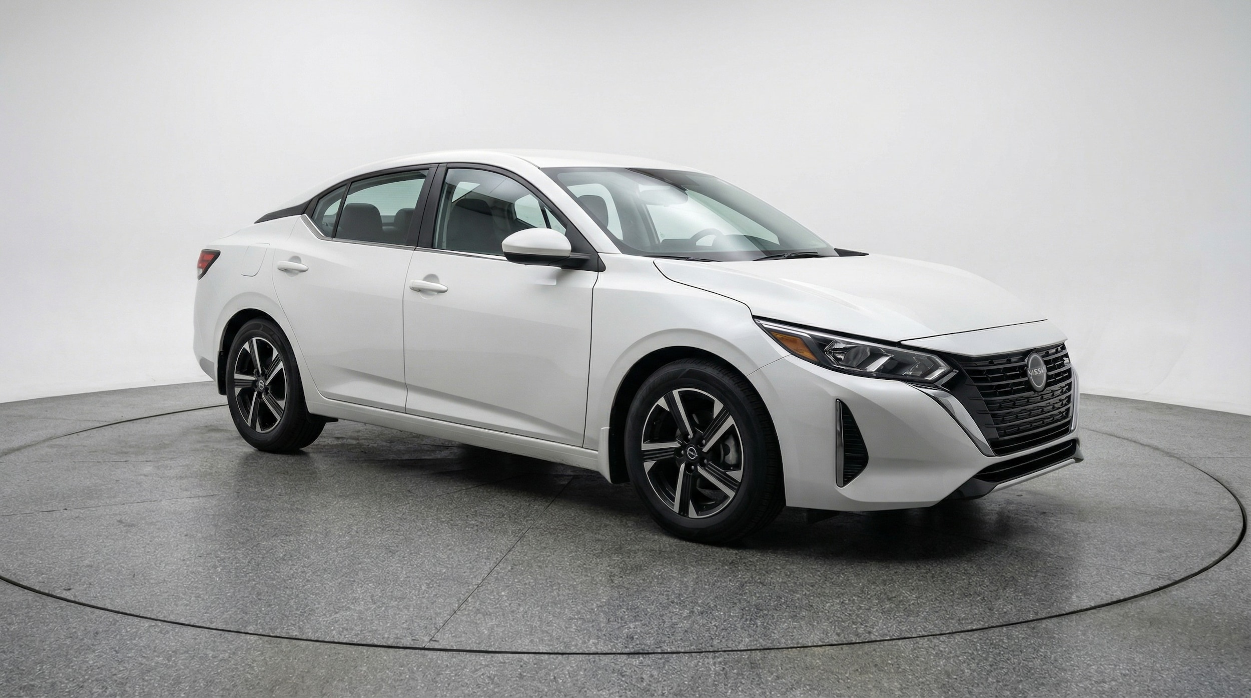 Thumbnail: 2025 Nissan Sentra - 1