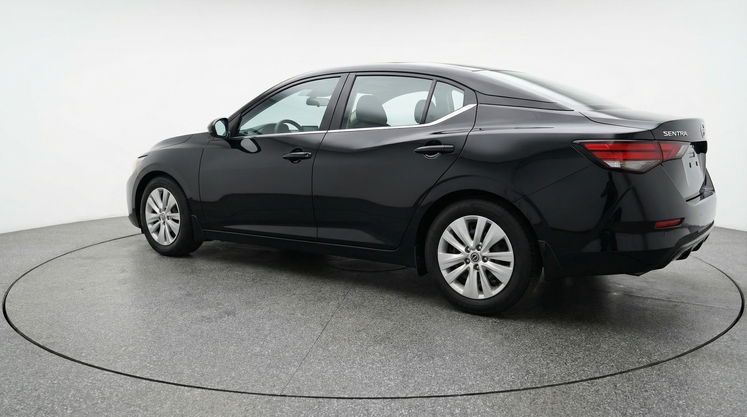 Thumbnail: 2025 Nissan Sentra - 5