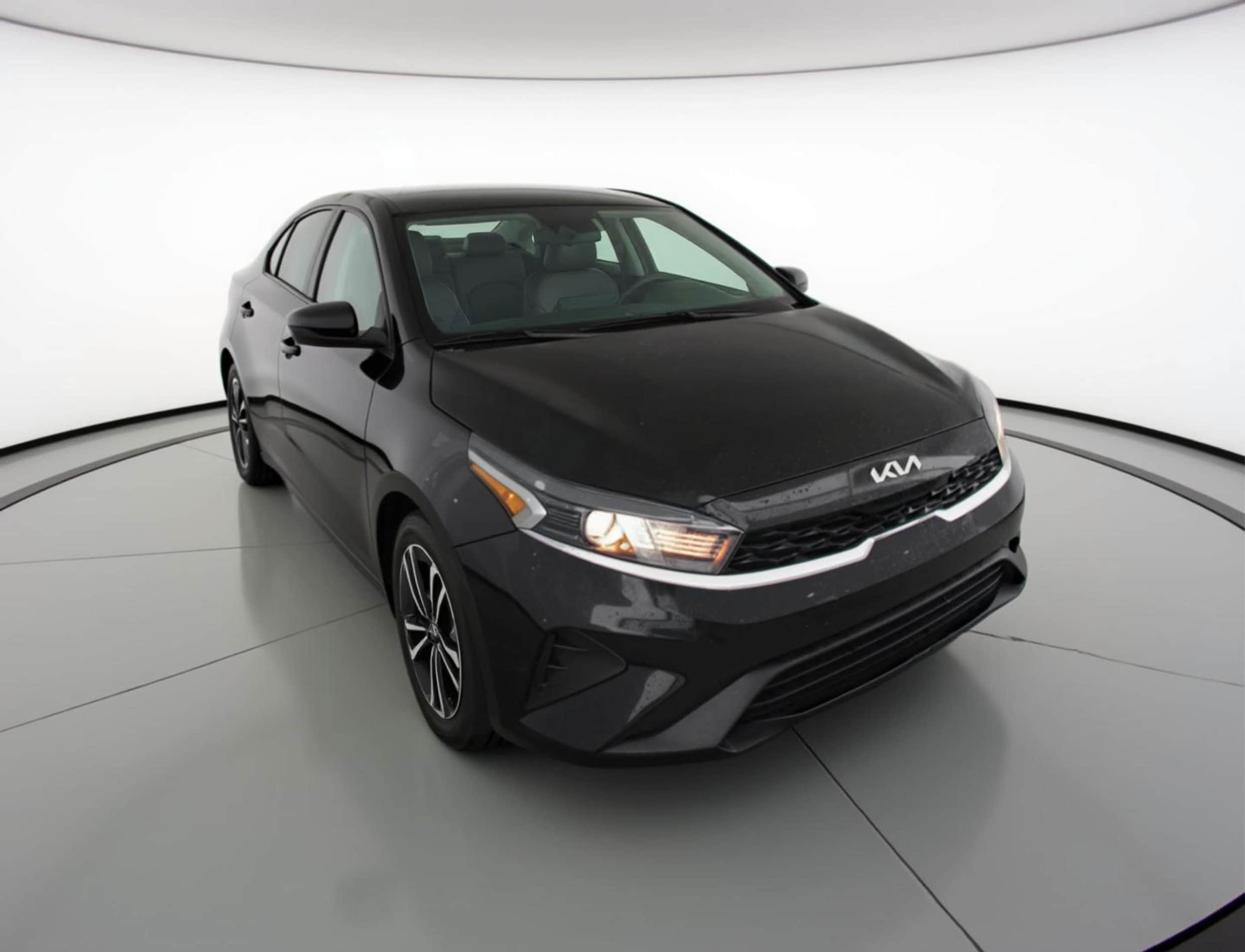 Thumbnail: 2023 Kia Forte - 1
