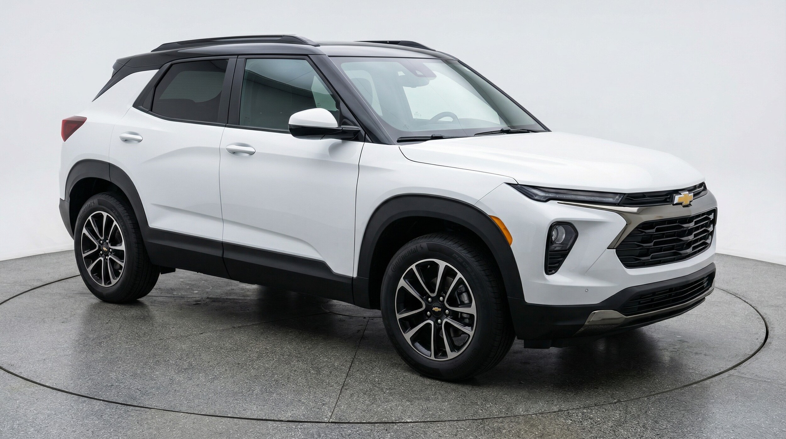 Thumbnail: 2025 Chevrolet TrailBlazer - 1