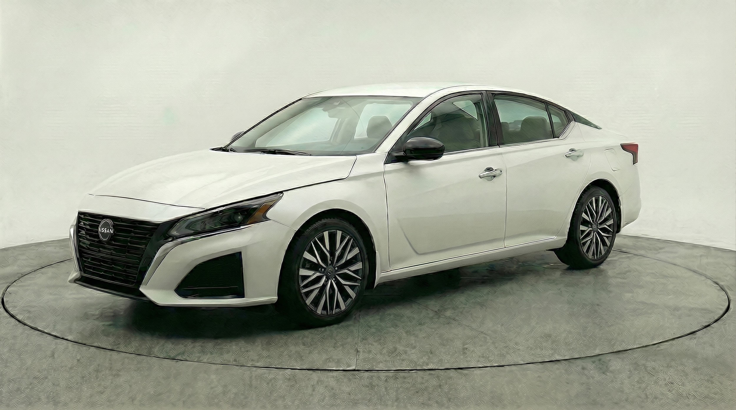 Thumbnail: 2025 Nissan Altima - 3