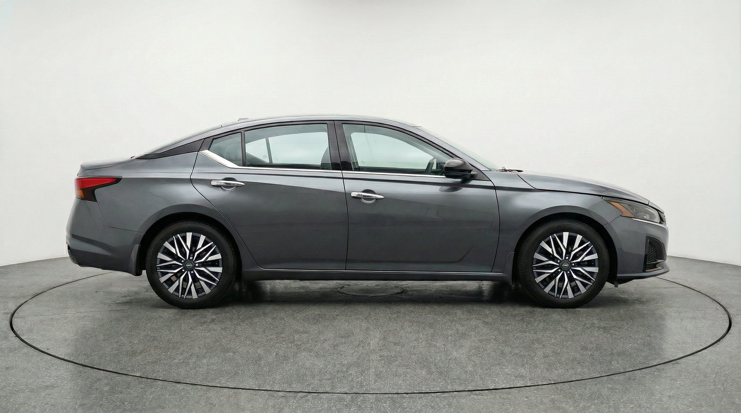 Thumbnail: 2025 Nissan Altima - 11