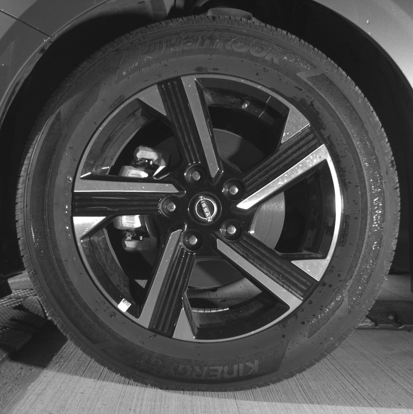 Thumbnail: 2025 Nissan Sentra - 9