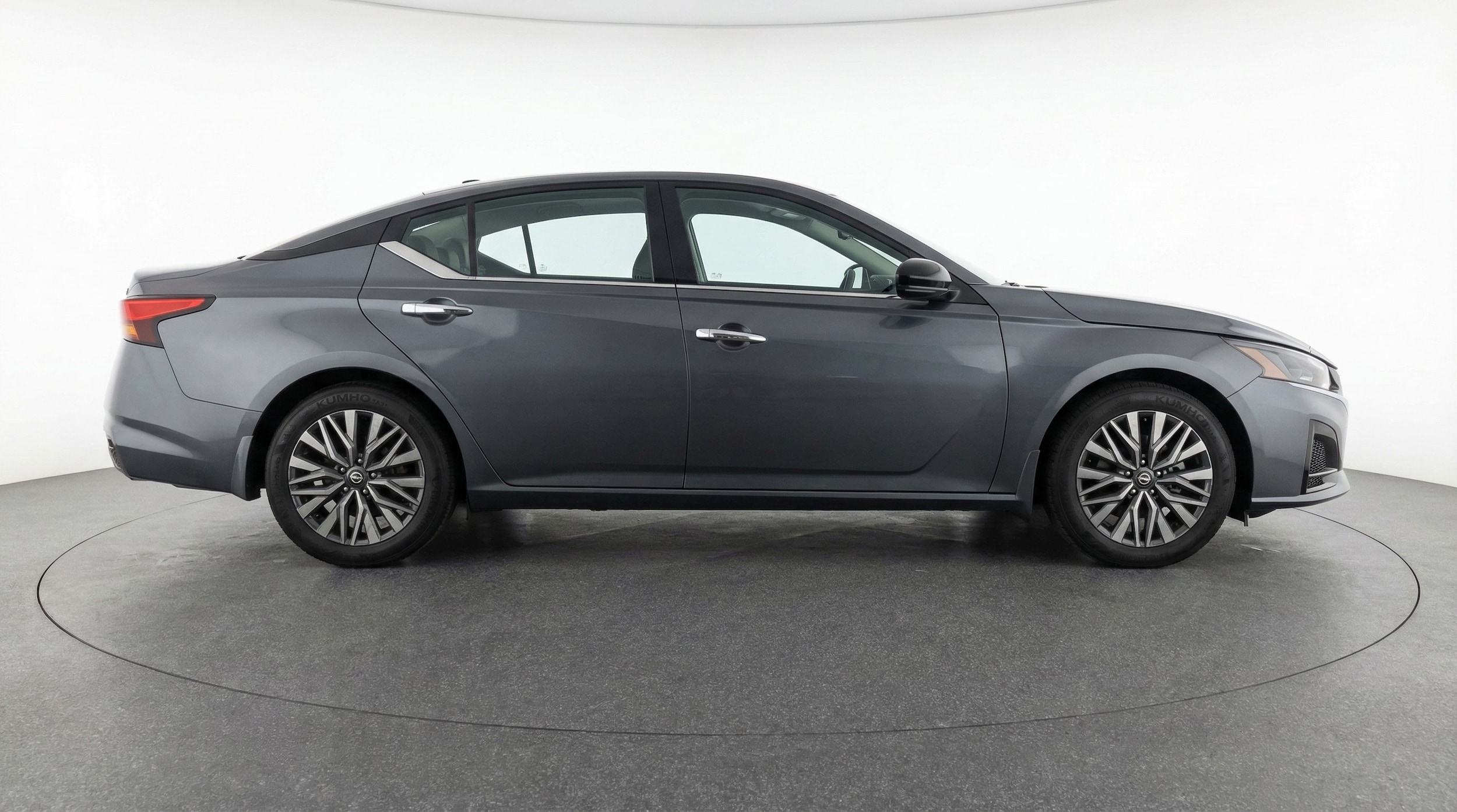 Thumbnail: 2025 Nissan Altima - 8