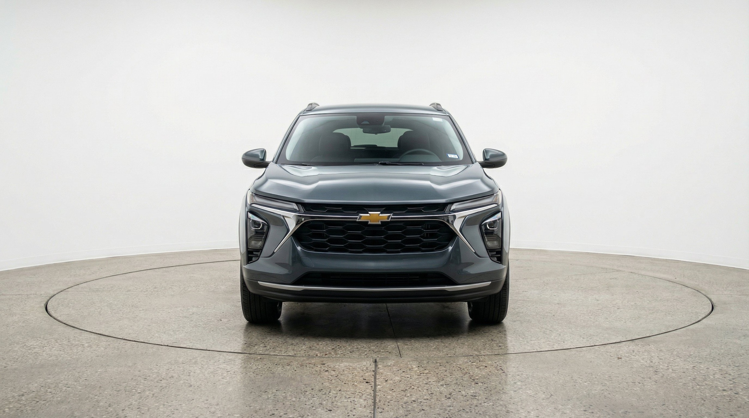 Thumbnail: 2025 Chevrolet Trax - 2