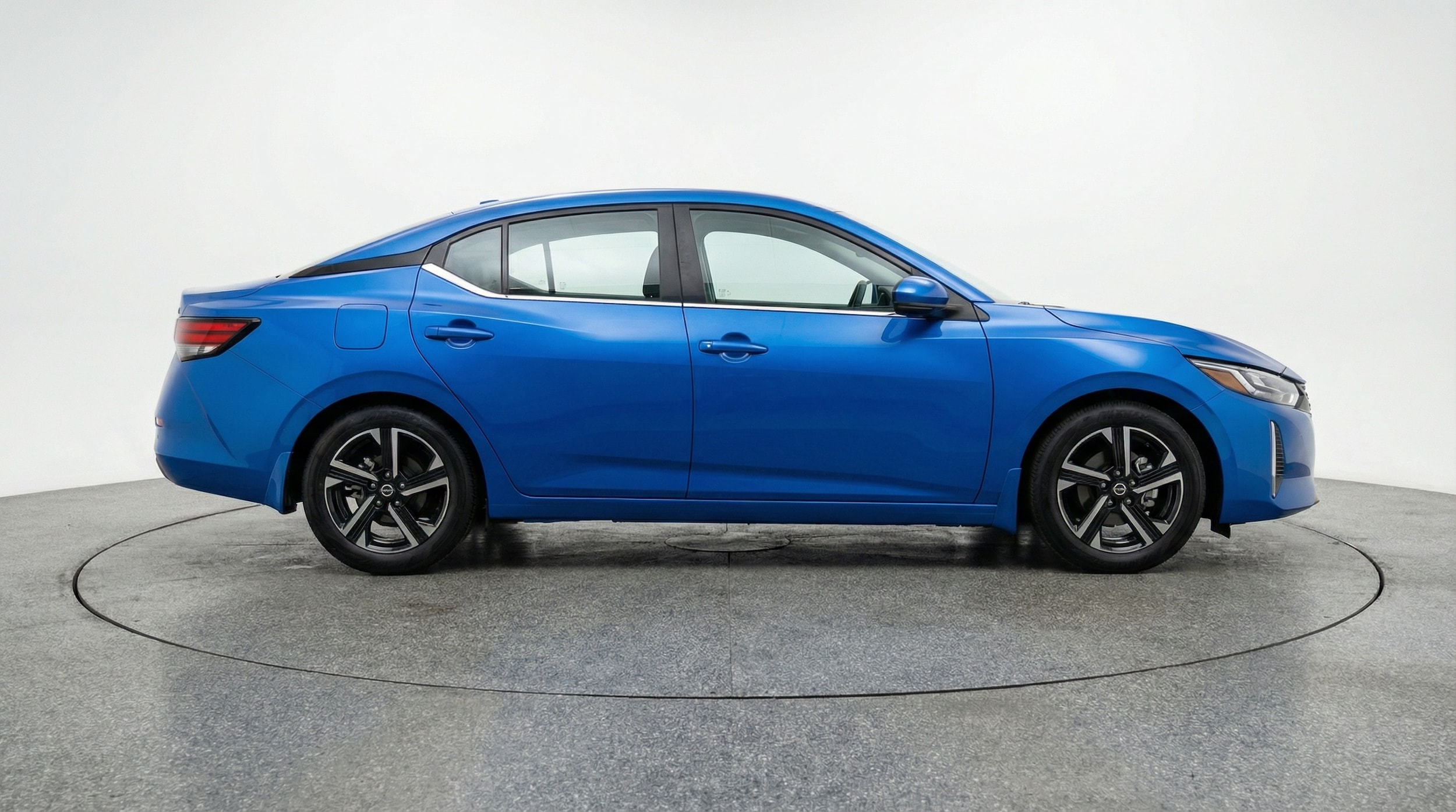 Thumbnail: 2025 Nissan Sentra - 8