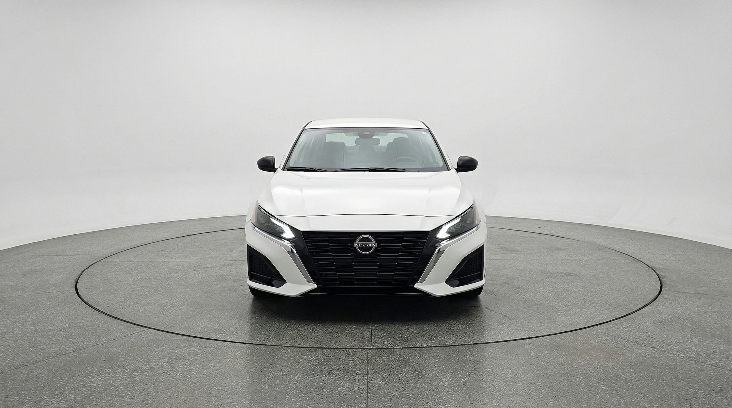 Thumbnail: 2025 Nissan Altima - 2