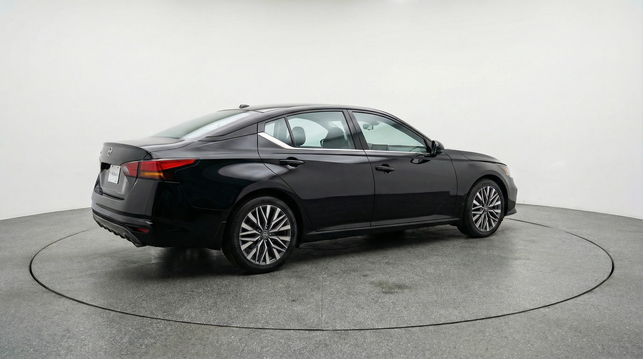 Thumbnail: 2025 Nissan Altima - 7