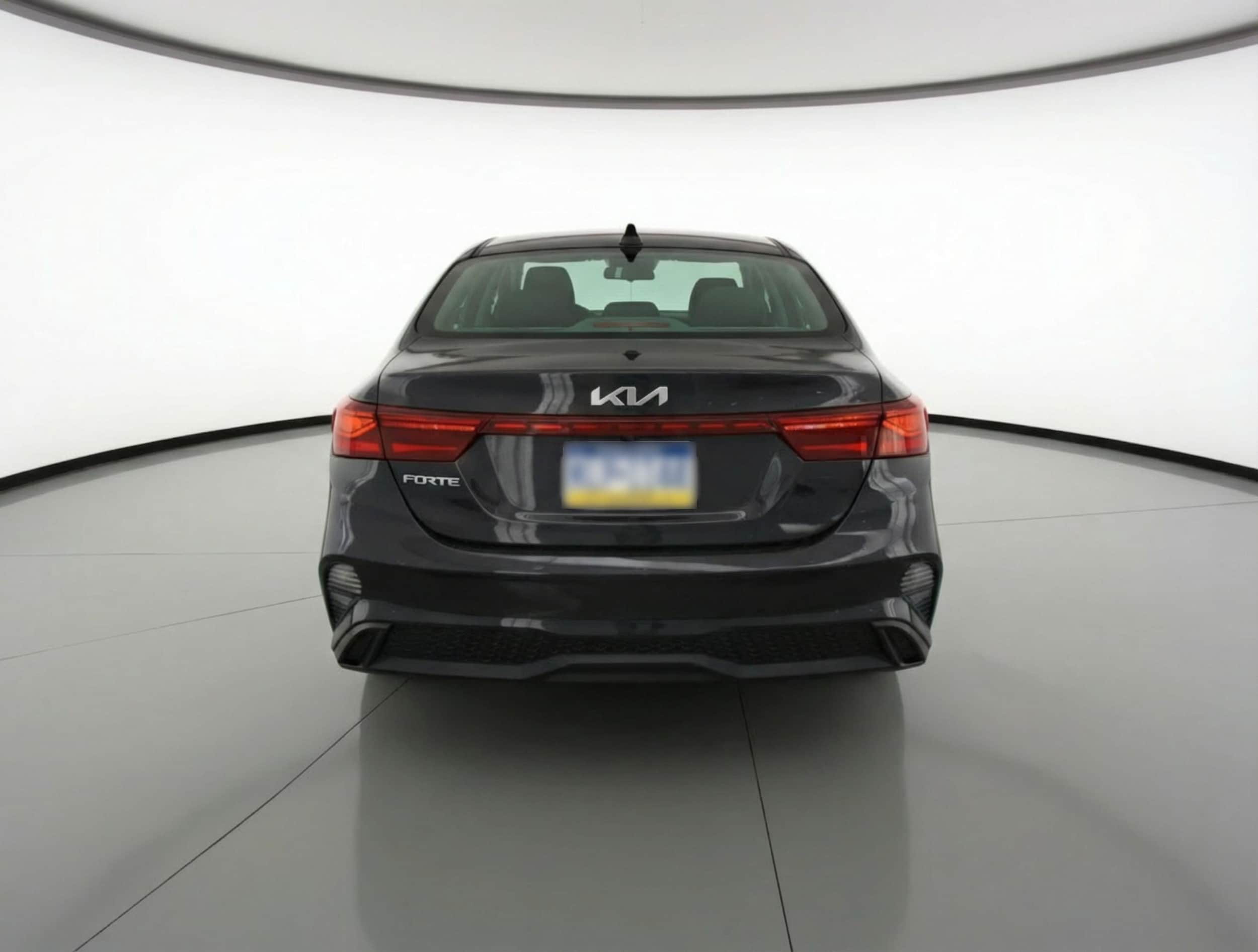 Thumbnail: 2023 Kia Forte - 6