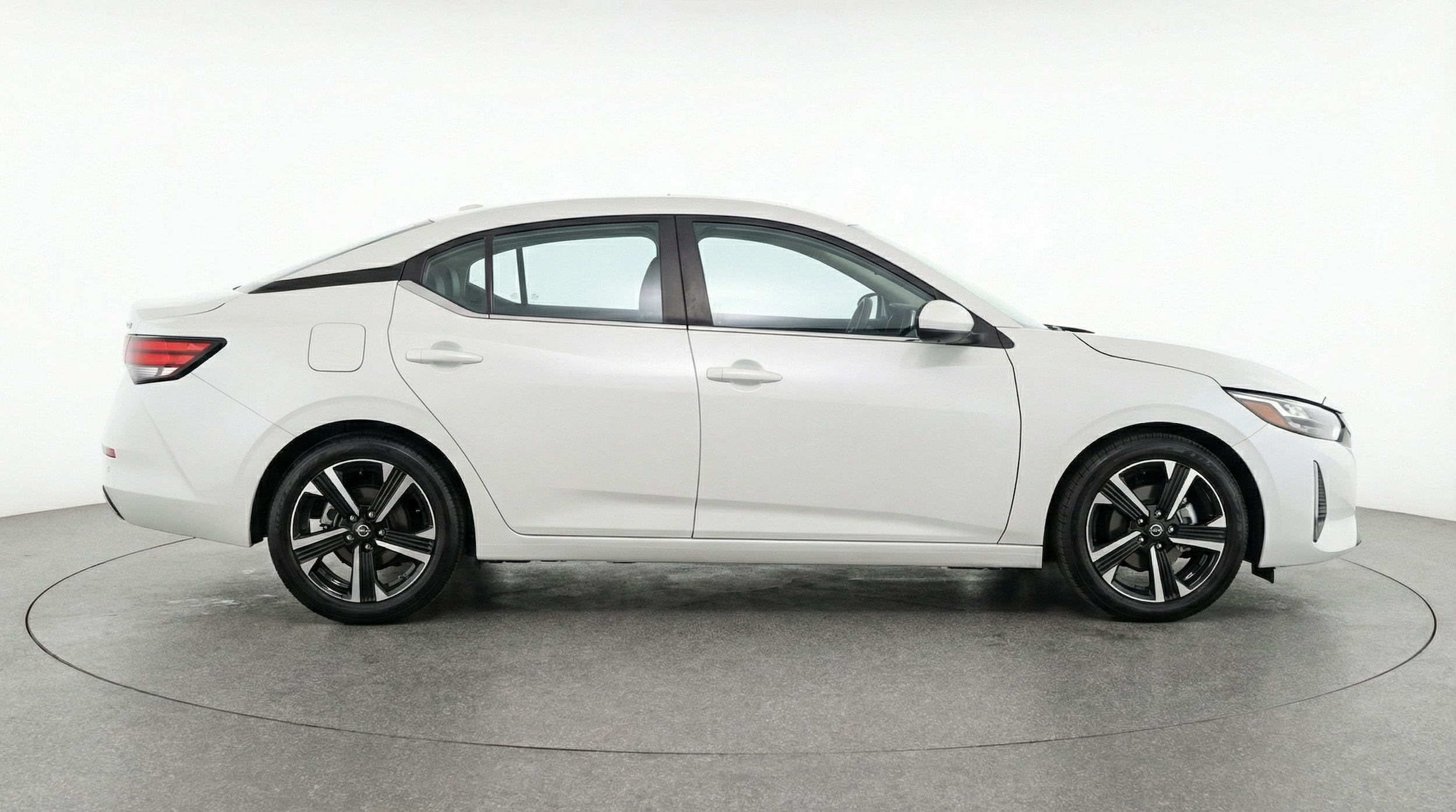 Thumbnail: 2025 Nissan Sentra - 8