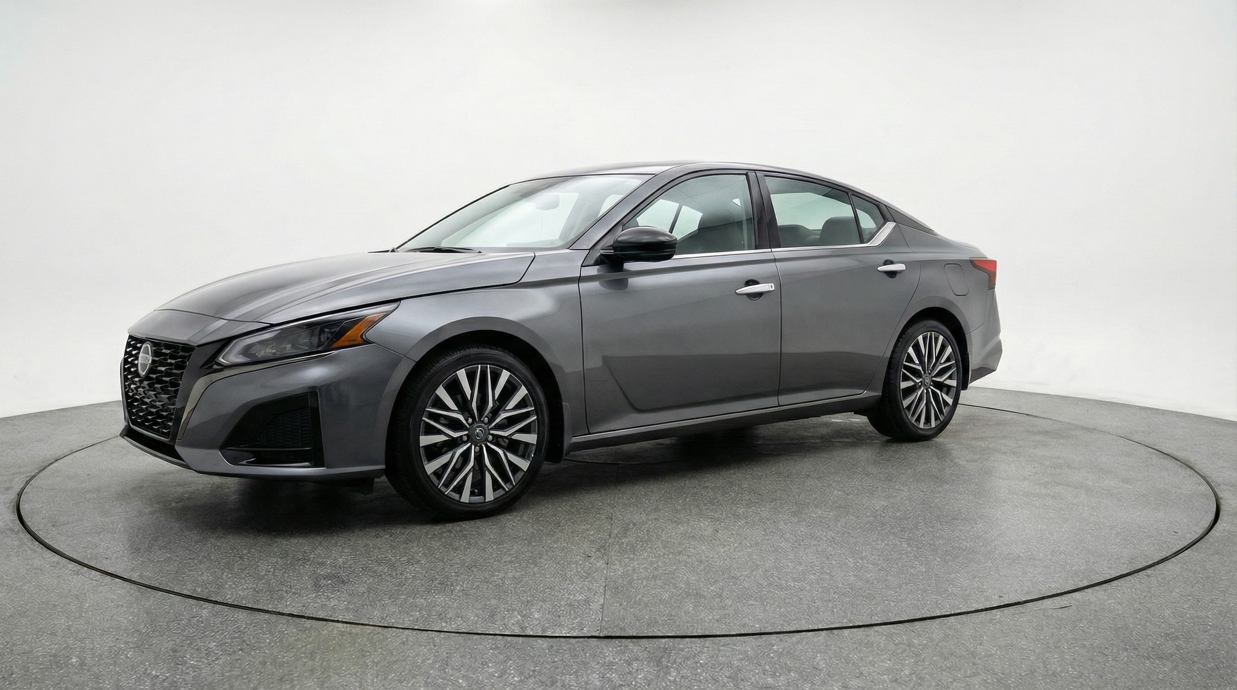 Thumbnail: 2025 Nissan Altima - 3