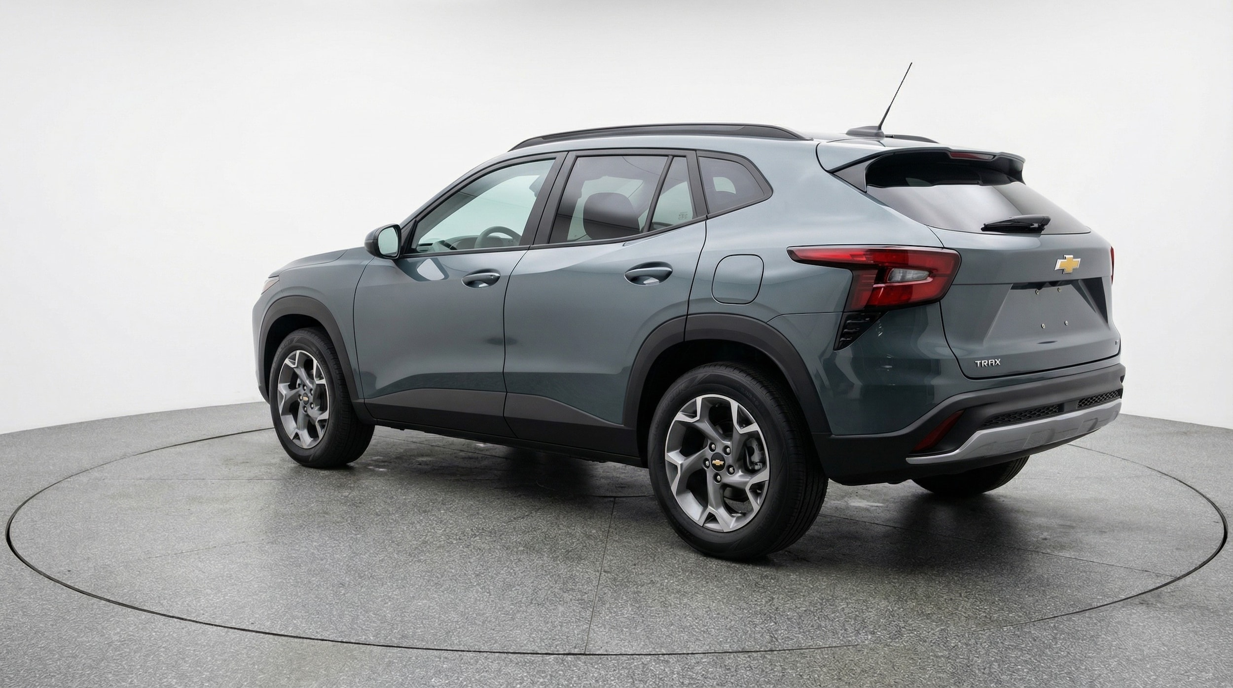 Thumbnail: 2025 Chevrolet Trax - 5