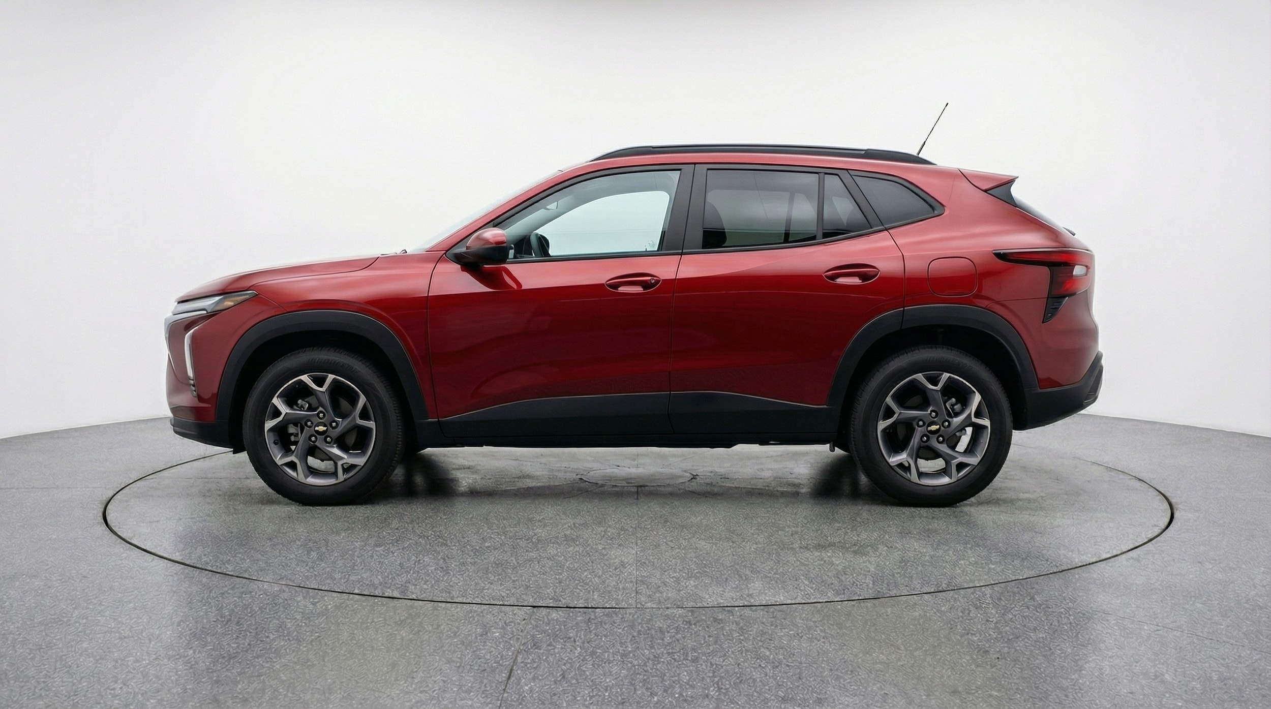 Thumbnail: 2025 Chevrolet Trax - 4