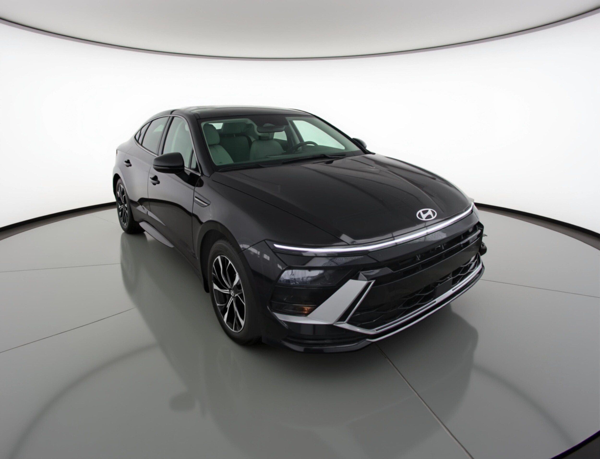 Thumbnail: 2025 Hyundai Sonata - 1