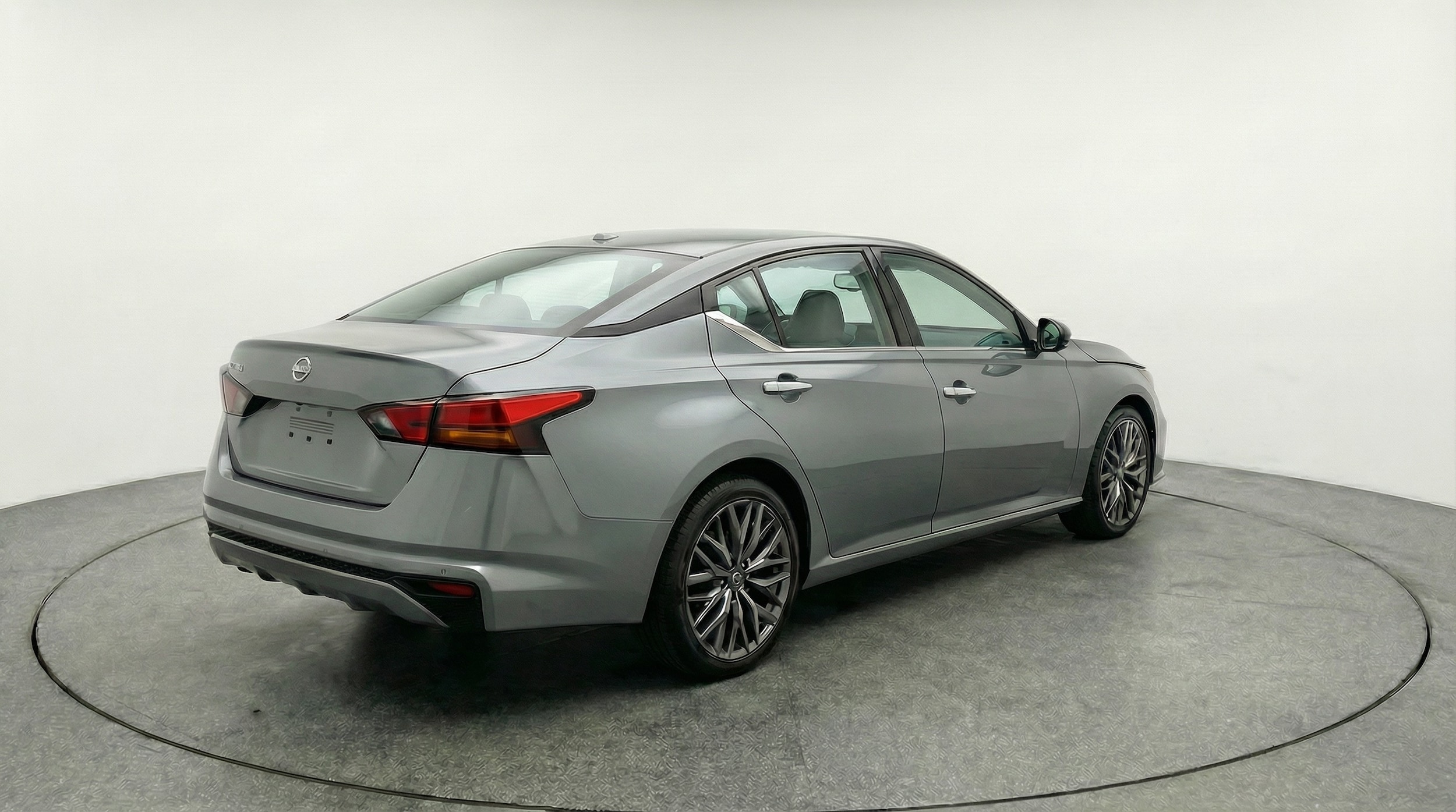 Thumbnail: 2025 Nissan Altima - 7