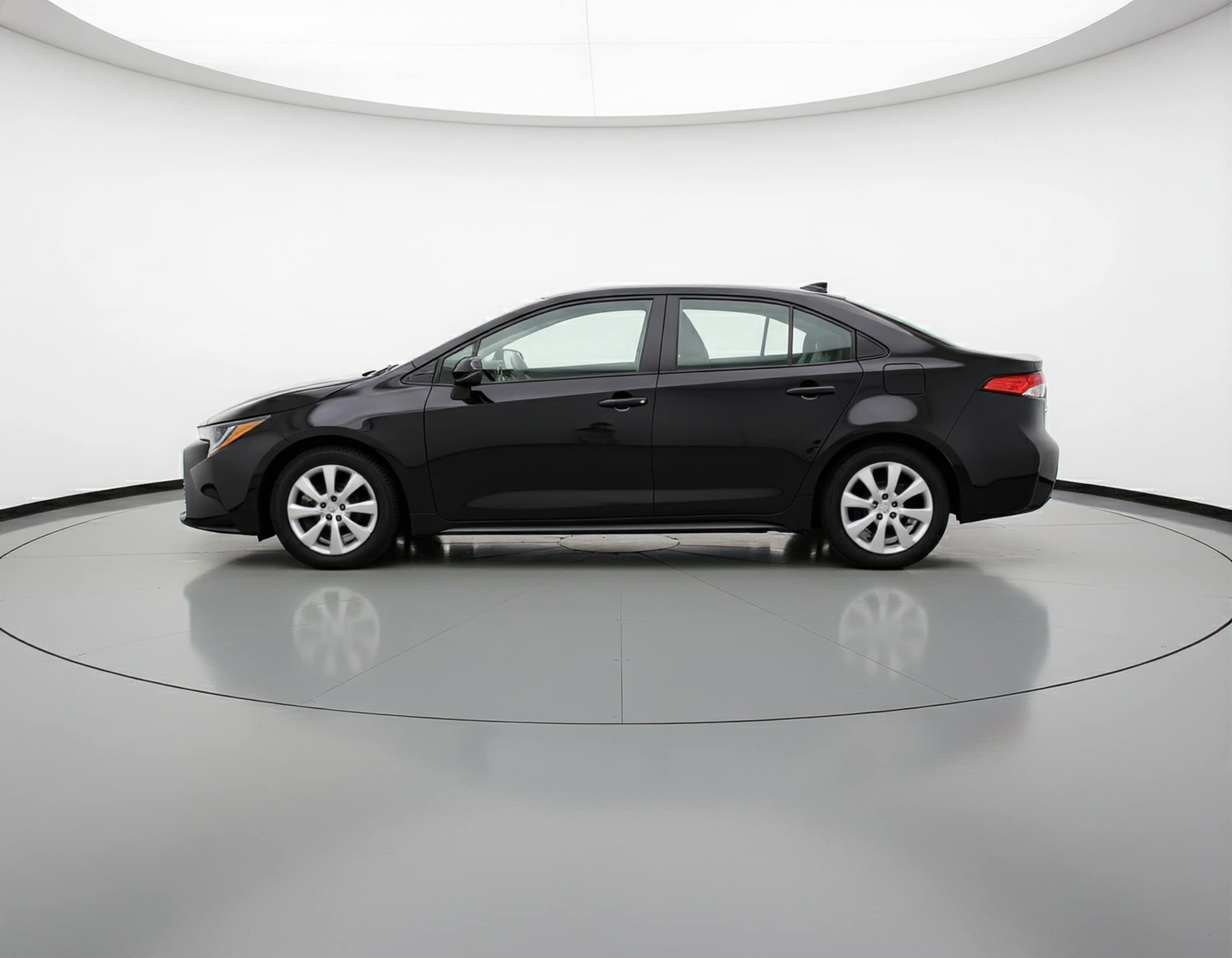 Thumbnail: 2025 Toyota Corolla - 4