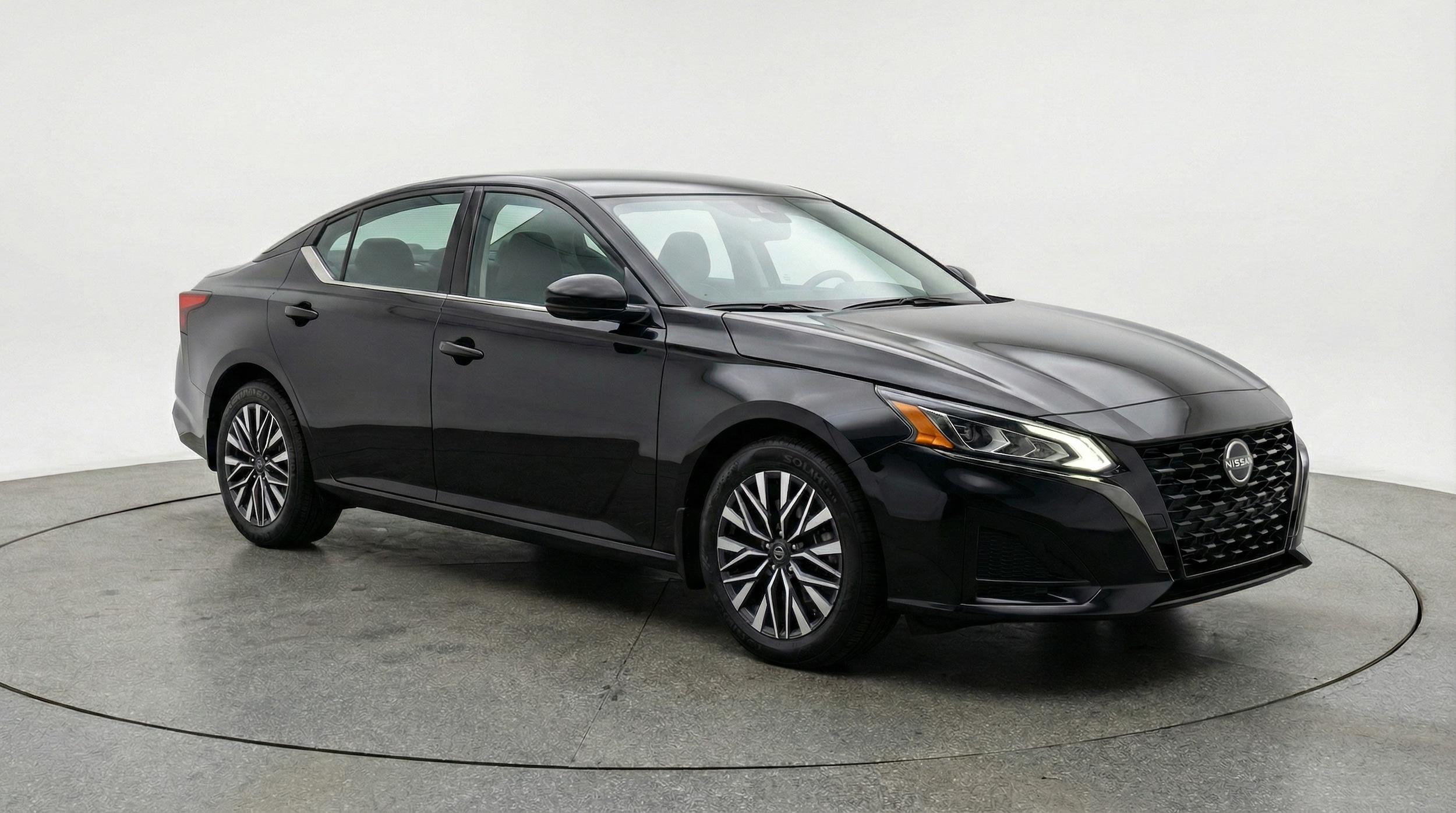 Thumbnail: 2025 Nissan Altima - 1