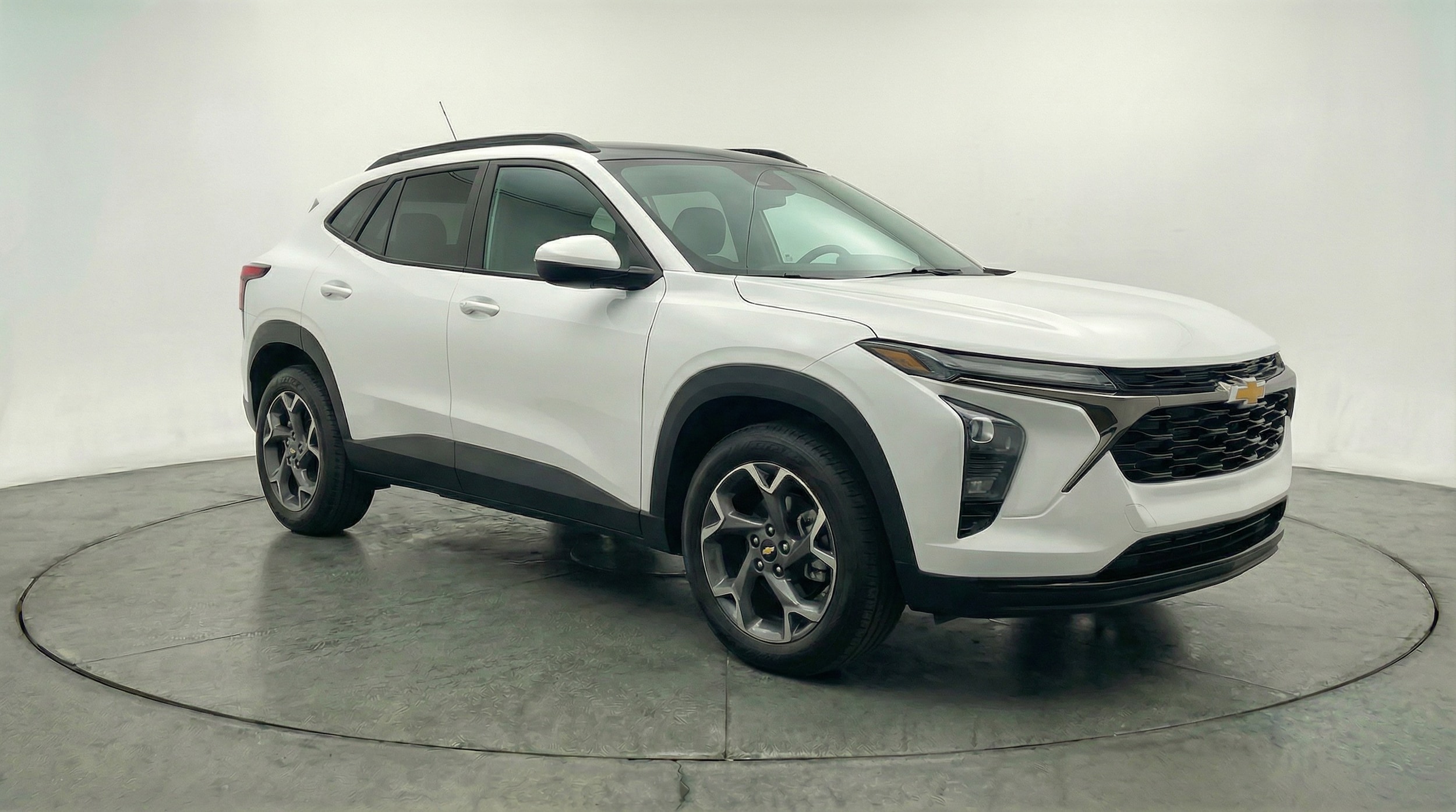 Thumbnail: 2025 Chevrolet Trax - 1